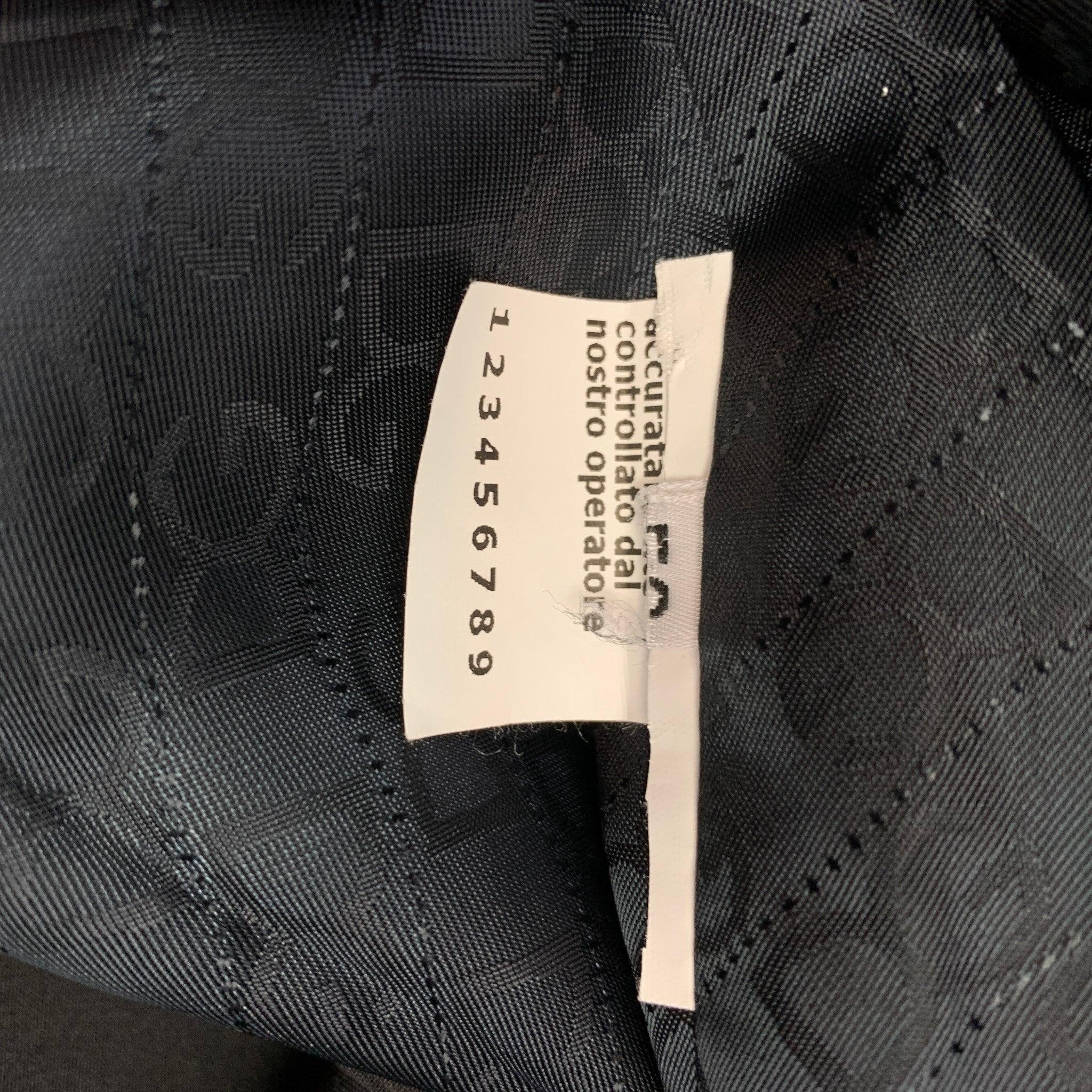 Men's DOLCE & GABBANA Size 44 Black Wool Buttoned Vest For Sale