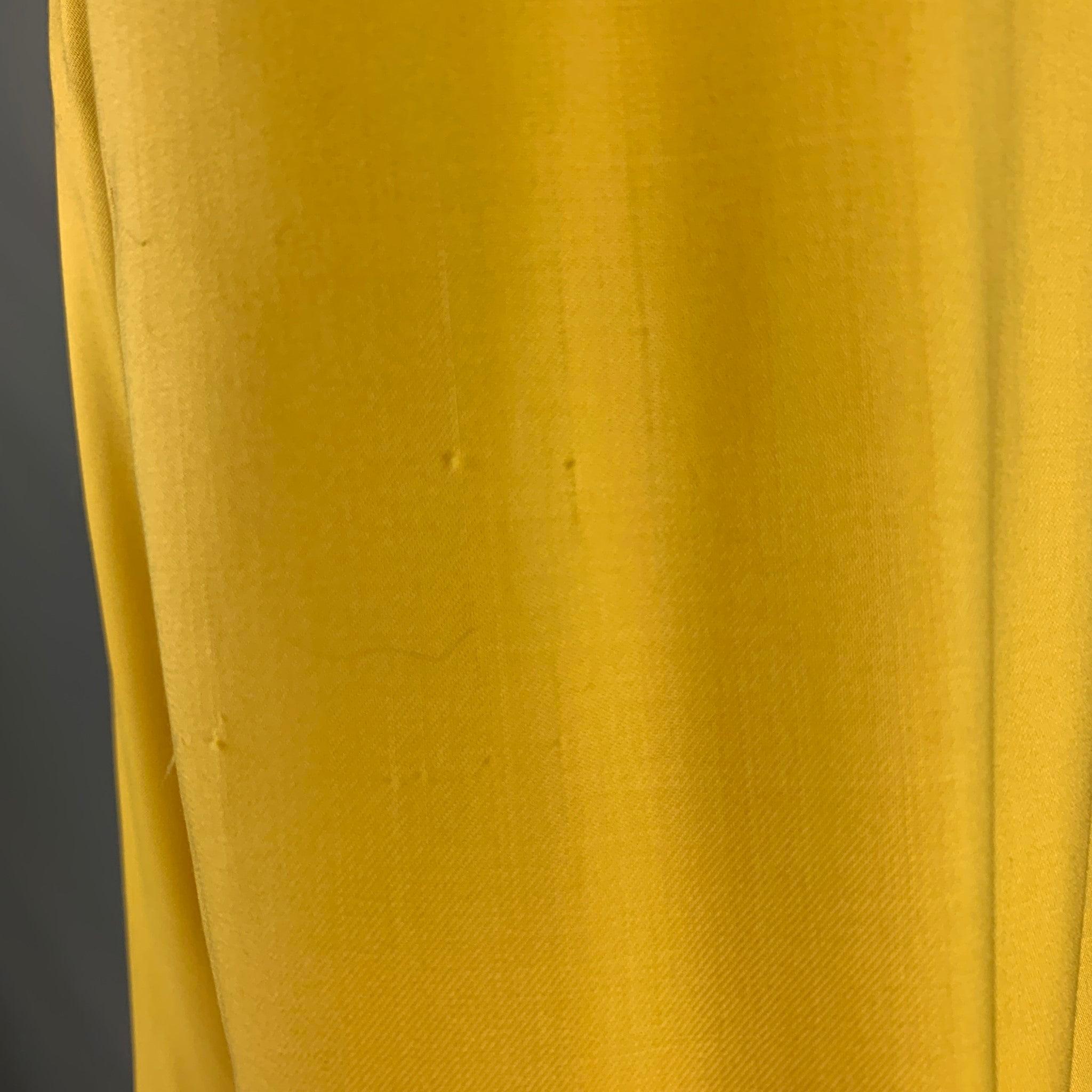DOLCE & GABBANA Size 44 Yellow Wool Peak Lapel Sport Coat For Sale 2