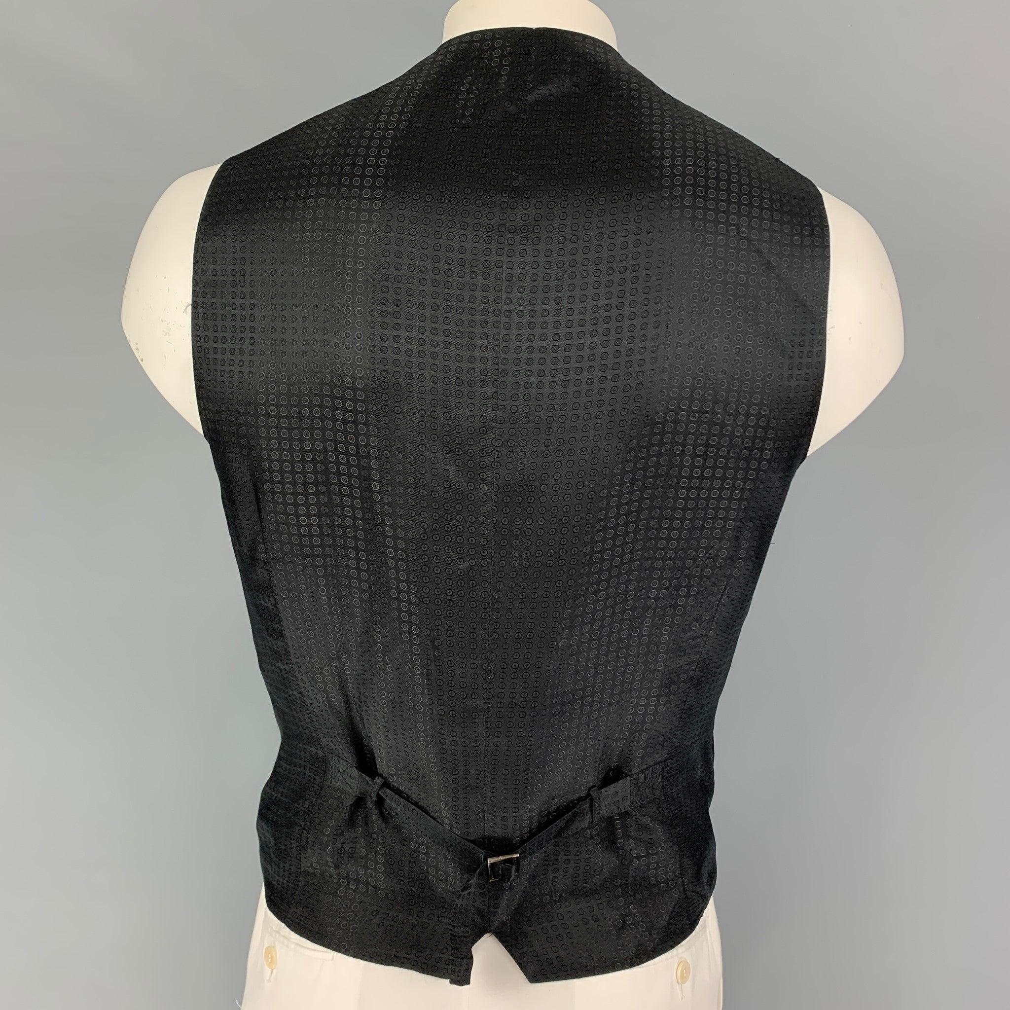 DOLCE & GABBANA Size 46 Black Wool Silk Buttoned Vest In Good Condition For Sale In San Francisco, CA