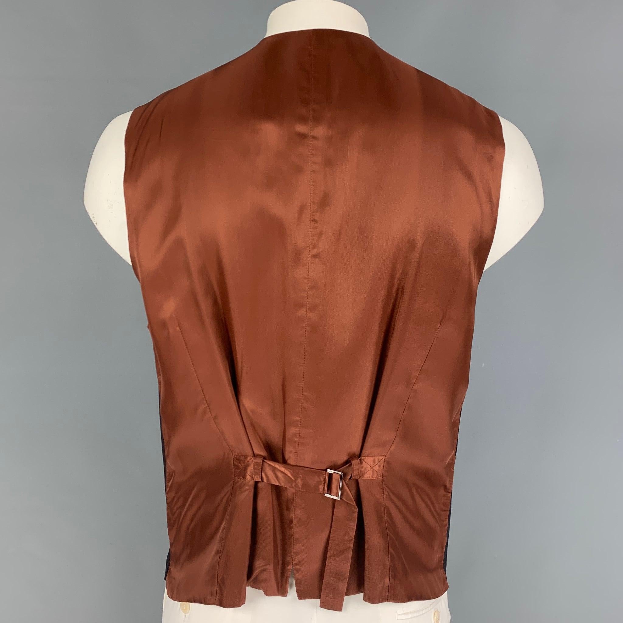 DOLCE & GABBANA Size 46 Brown Wool Buttoned Vest In Excellent Condition For Sale In San Francisco, CA