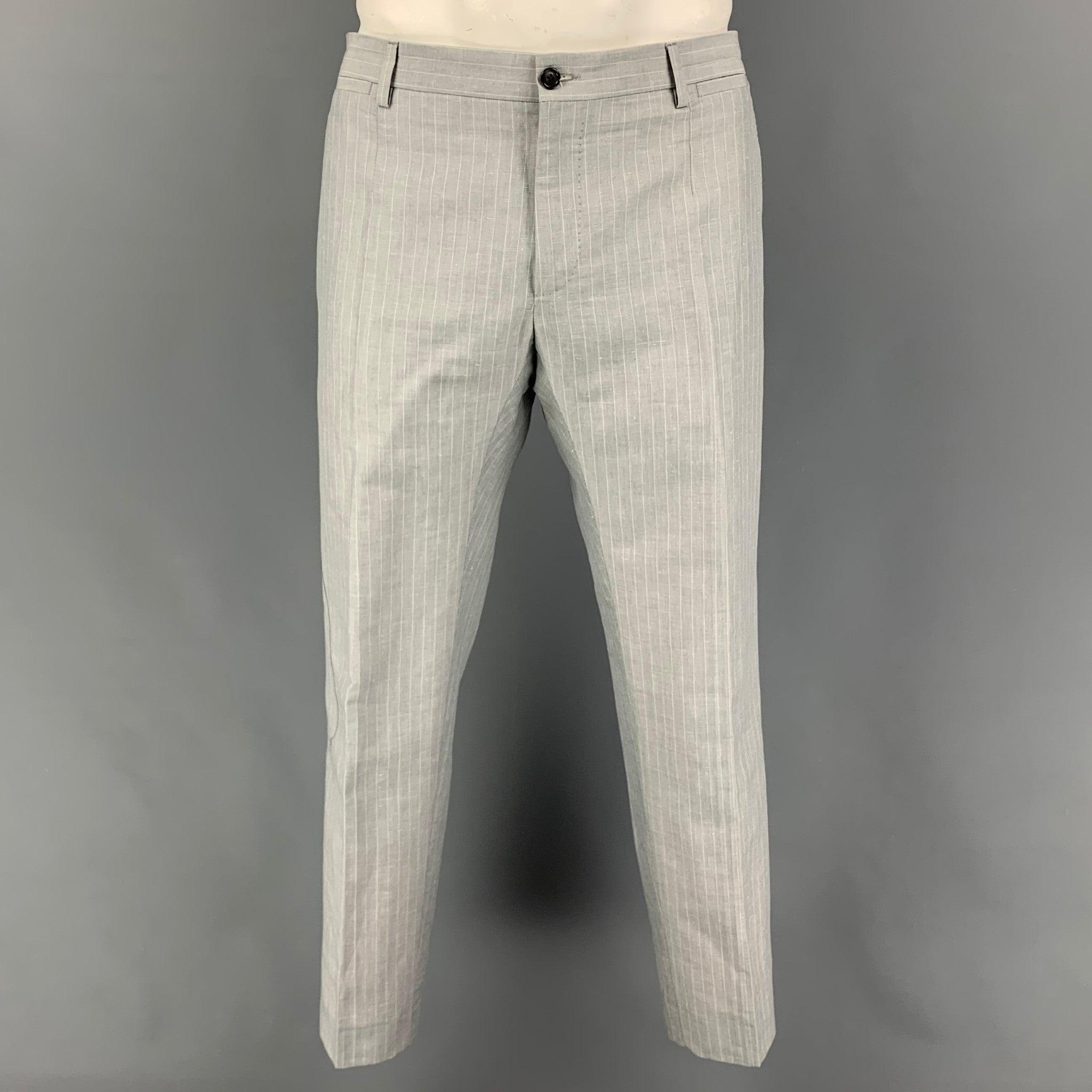 DOLCE & GABBANA - Costume à revers en lin et coton à rayures gris clair, taille 46 en vente 1