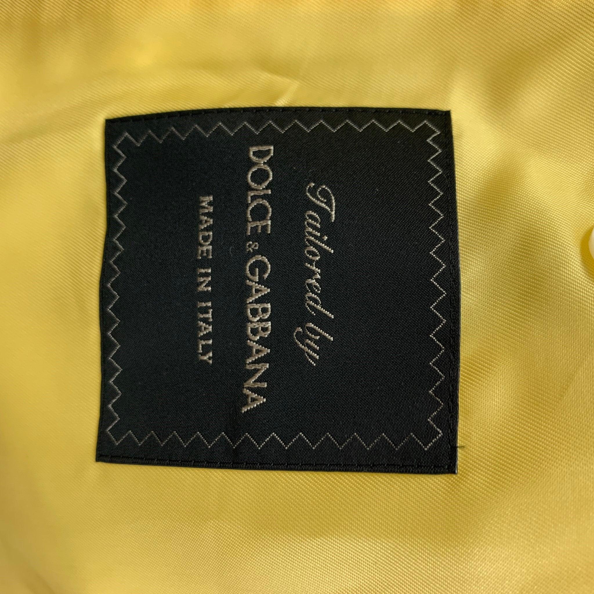 DOLCE & GABBANA Size 48 Yellow Wool Peak Lapel Suit For Sale 4