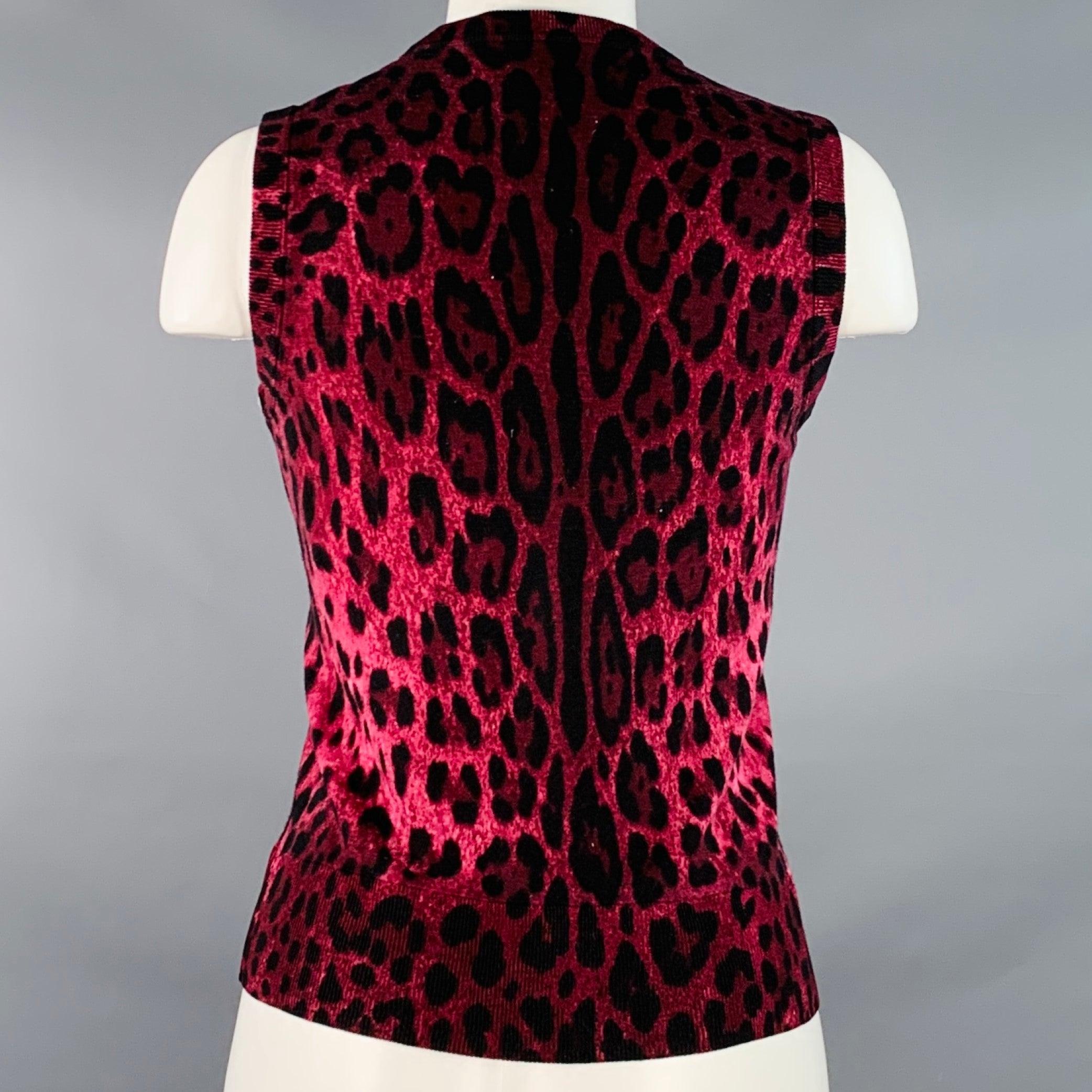 DOLCE & GABBANA Size 6 Black Purple Wool Animal Print Sleeveless Pullover In Excellent Condition For Sale In San Francisco, CA