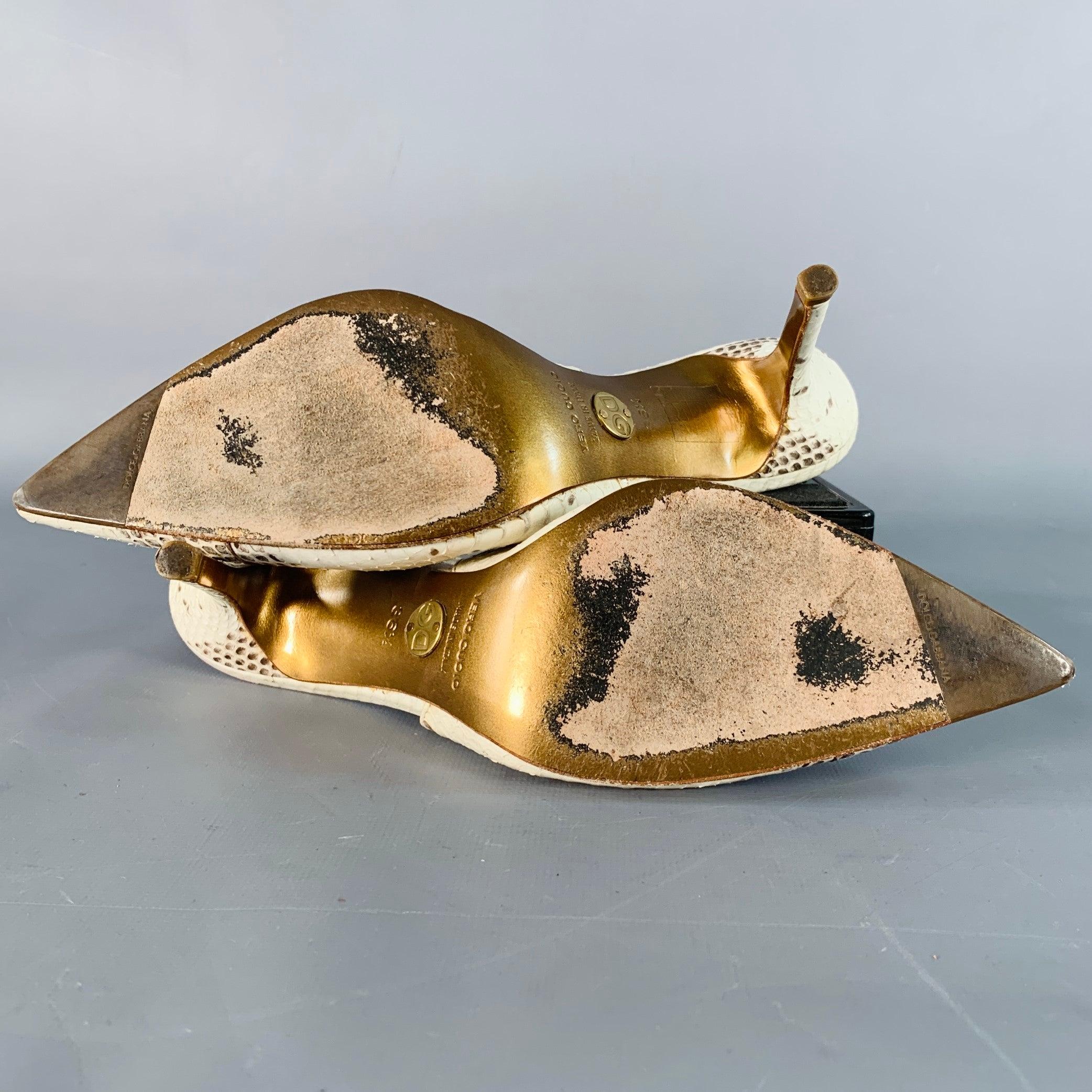 Dolce & Gabbana Taille 6.5 Beige Brown Snakeskin Leather Slingback Pumps en vente 2