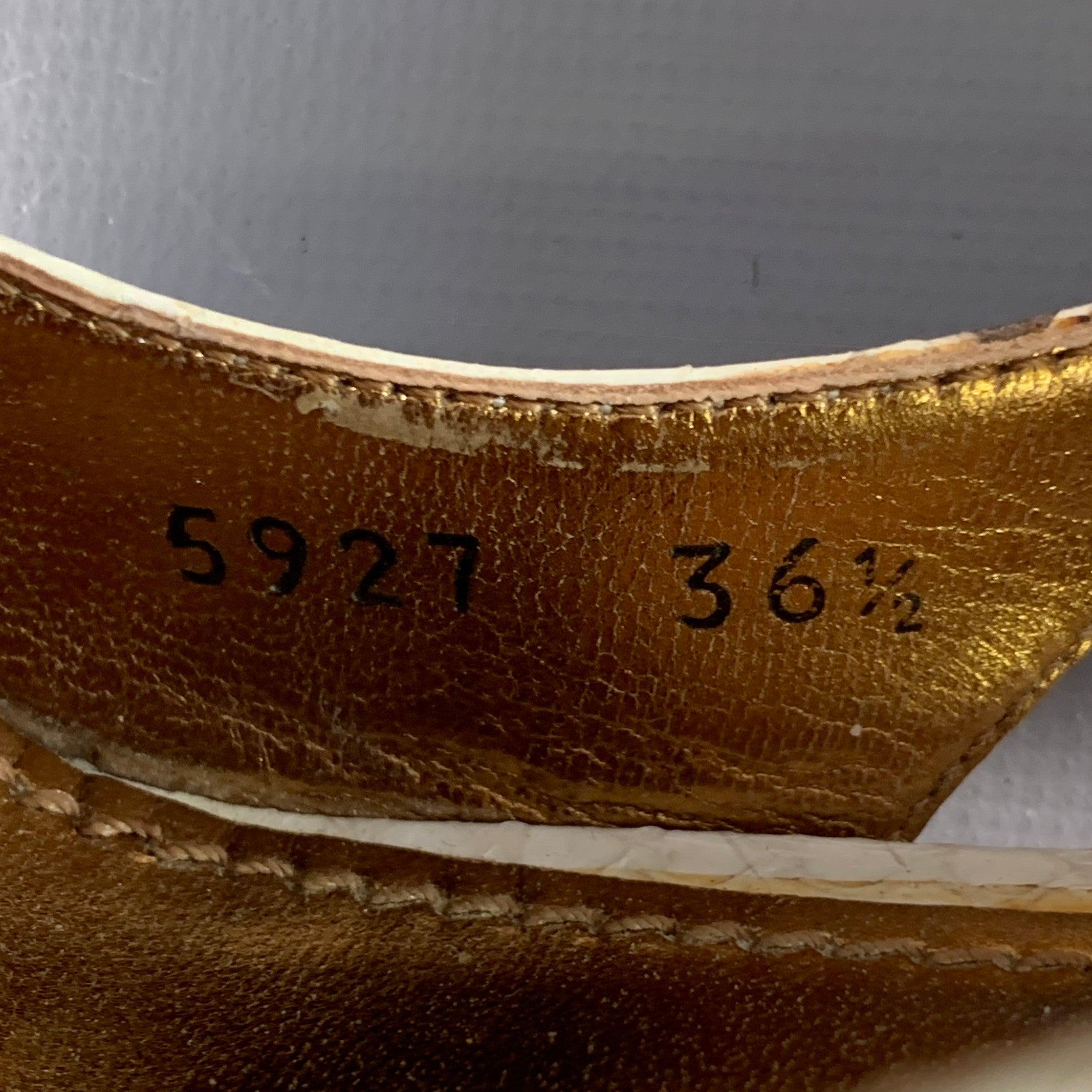 Dolce & Gabbana Taille 6.5 Beige Brown Snakeskin Leather Slingback Pumps en vente 4