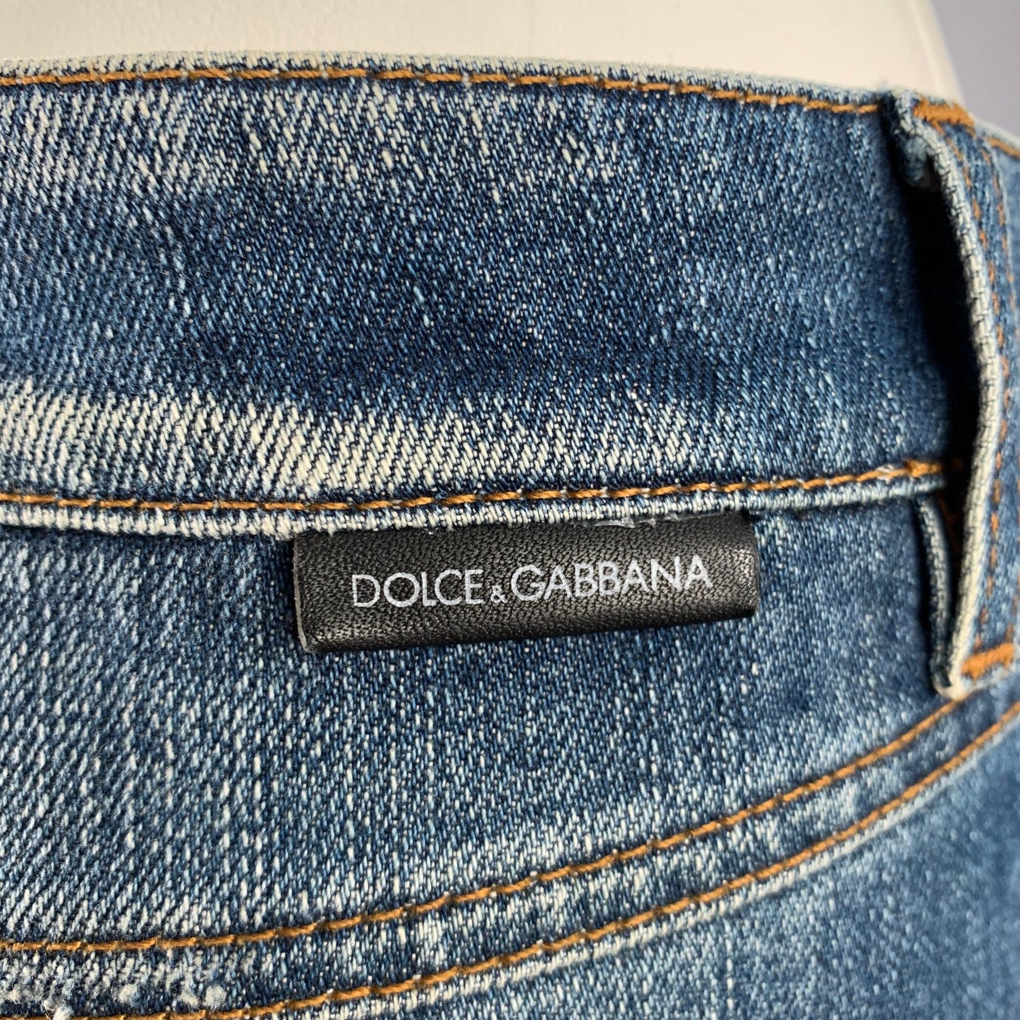 DOLCE & GABBANA Size M Blue Cotton Distressed Cropped Jeans In Excellent Condition For Sale In San Francisco, CA