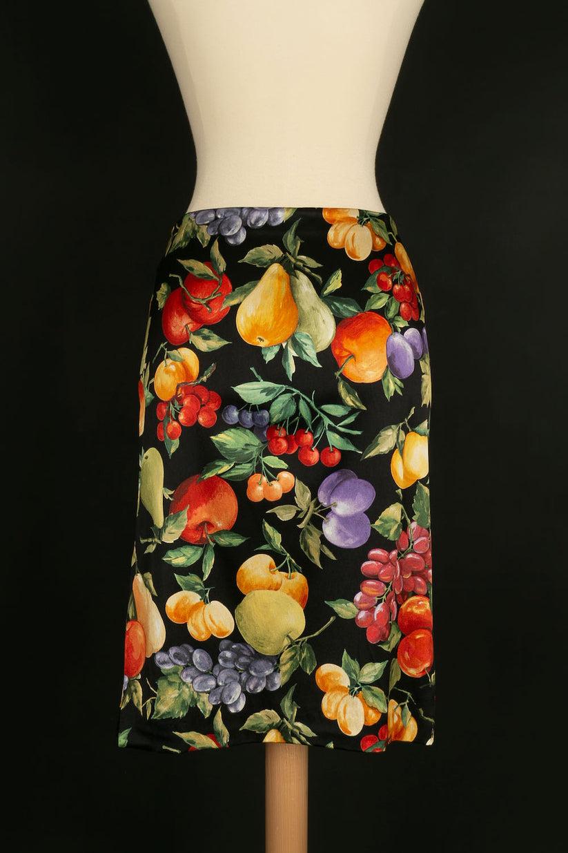 Black Dolce & Gabbana Skirt, Size 38FR For Sale