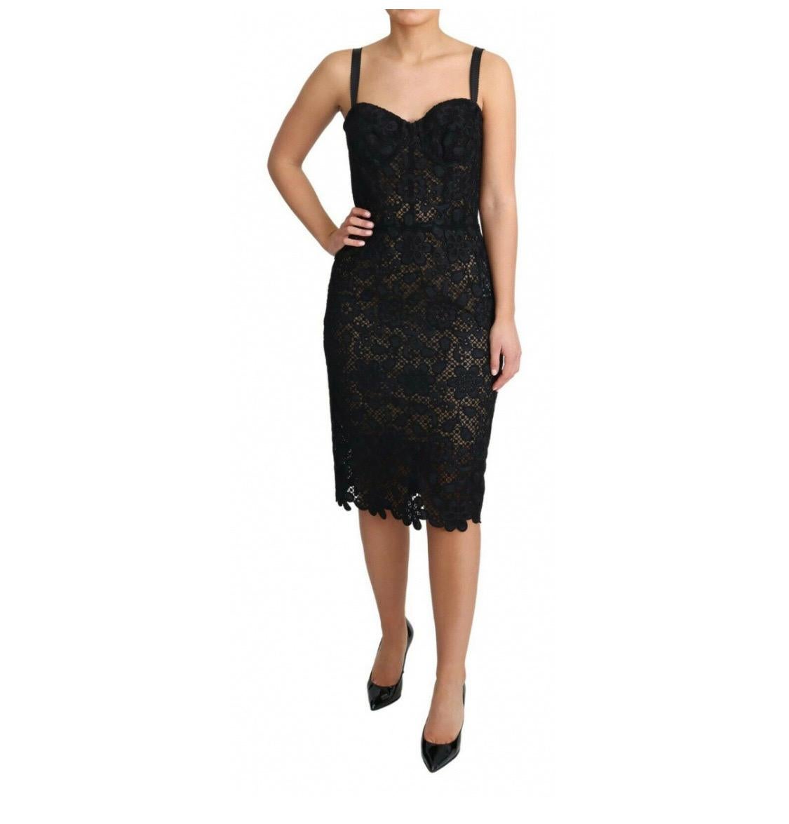 Dolce & Gabbana sleeveless sheath dress is
overlaid in delicate floral lace 5