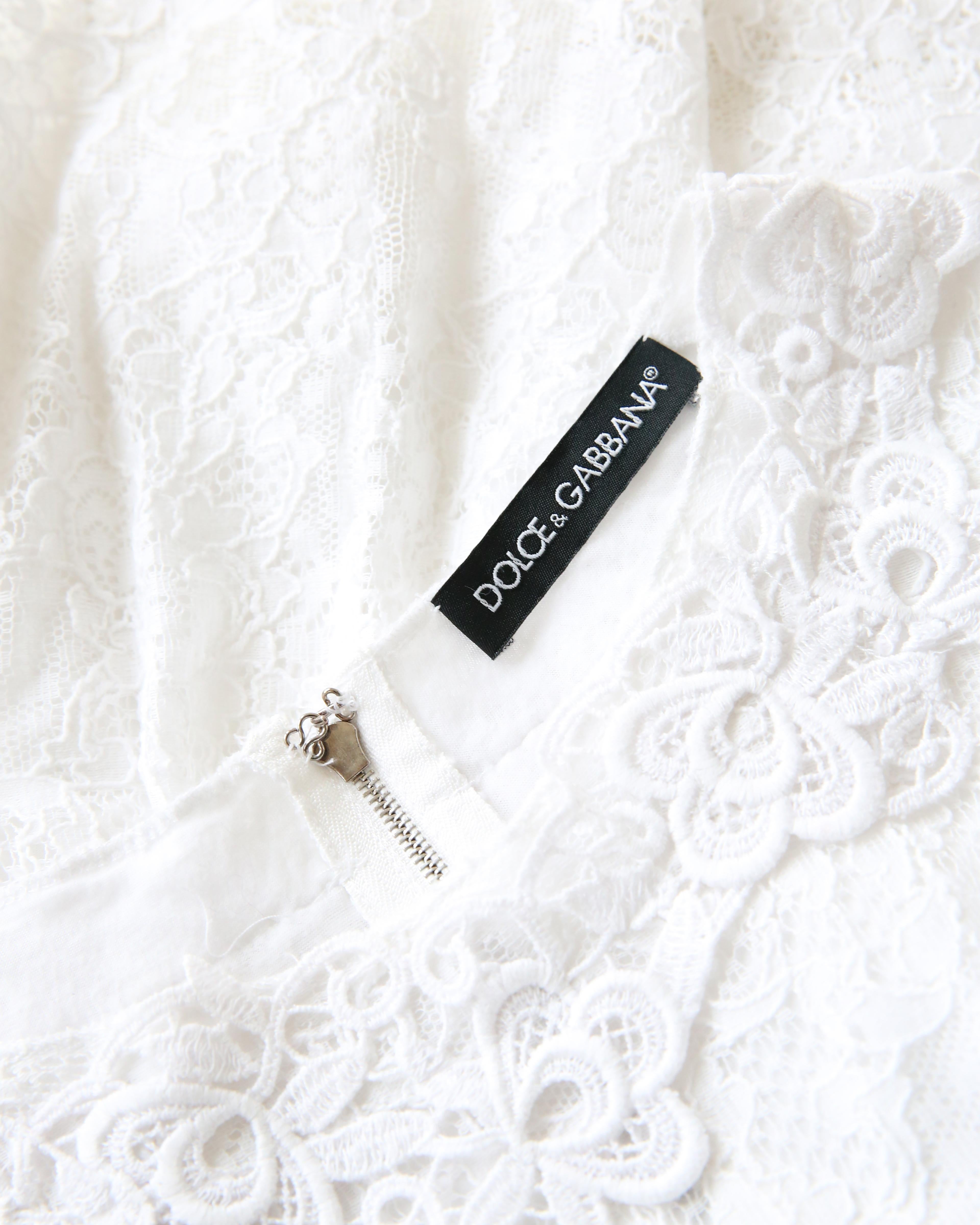 Dolce & Gabbana ärmelloses Minikleid aus weißer Spitze mit Taschen IT 42 im Angebot 7