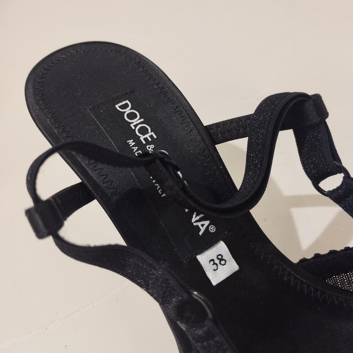 Dolce & Gabbana Pumps mit Slingback-Rücken IT 38 (Schwarz) im Angebot