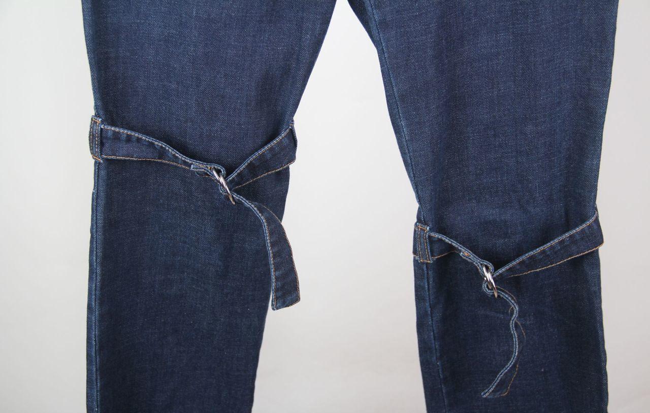 DOLCE GABBANA Spring Summer 2003  Denim Pants Button Flap Front Blue In Excellent Condition For Sale In Алматинский Почтамт, KZ