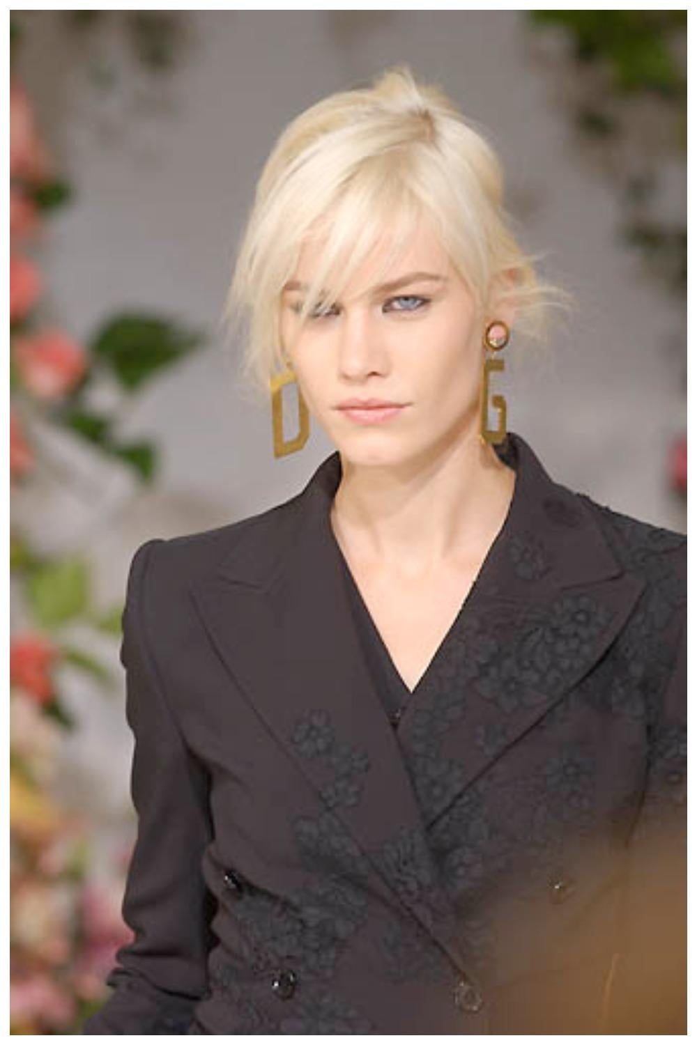 Dolce & Gabbana - Giacca in pizzo SS 2002 in vendita 7