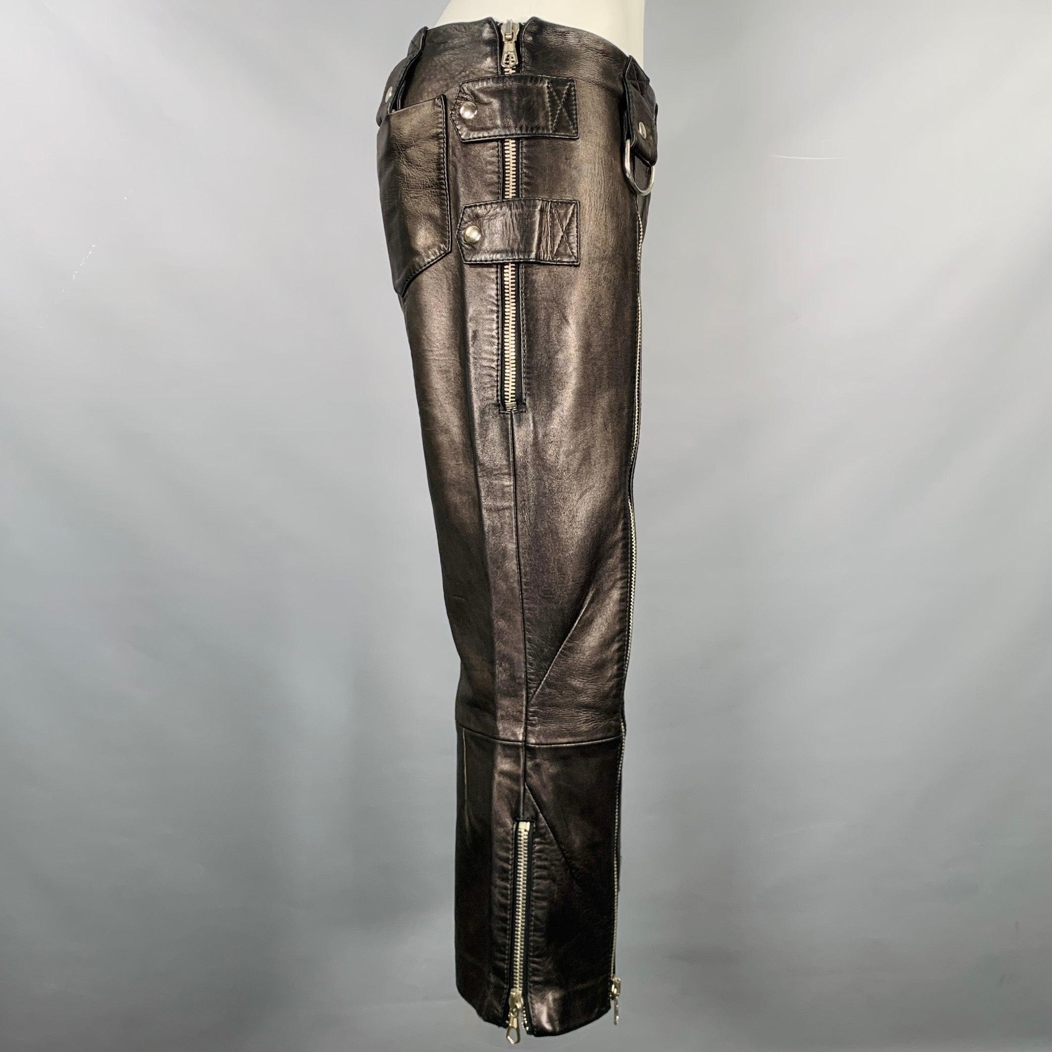Nero DOLCE & GABBANA SS2000 Taglia 6 Pantaloni casual in pelle nera e argento in vendita