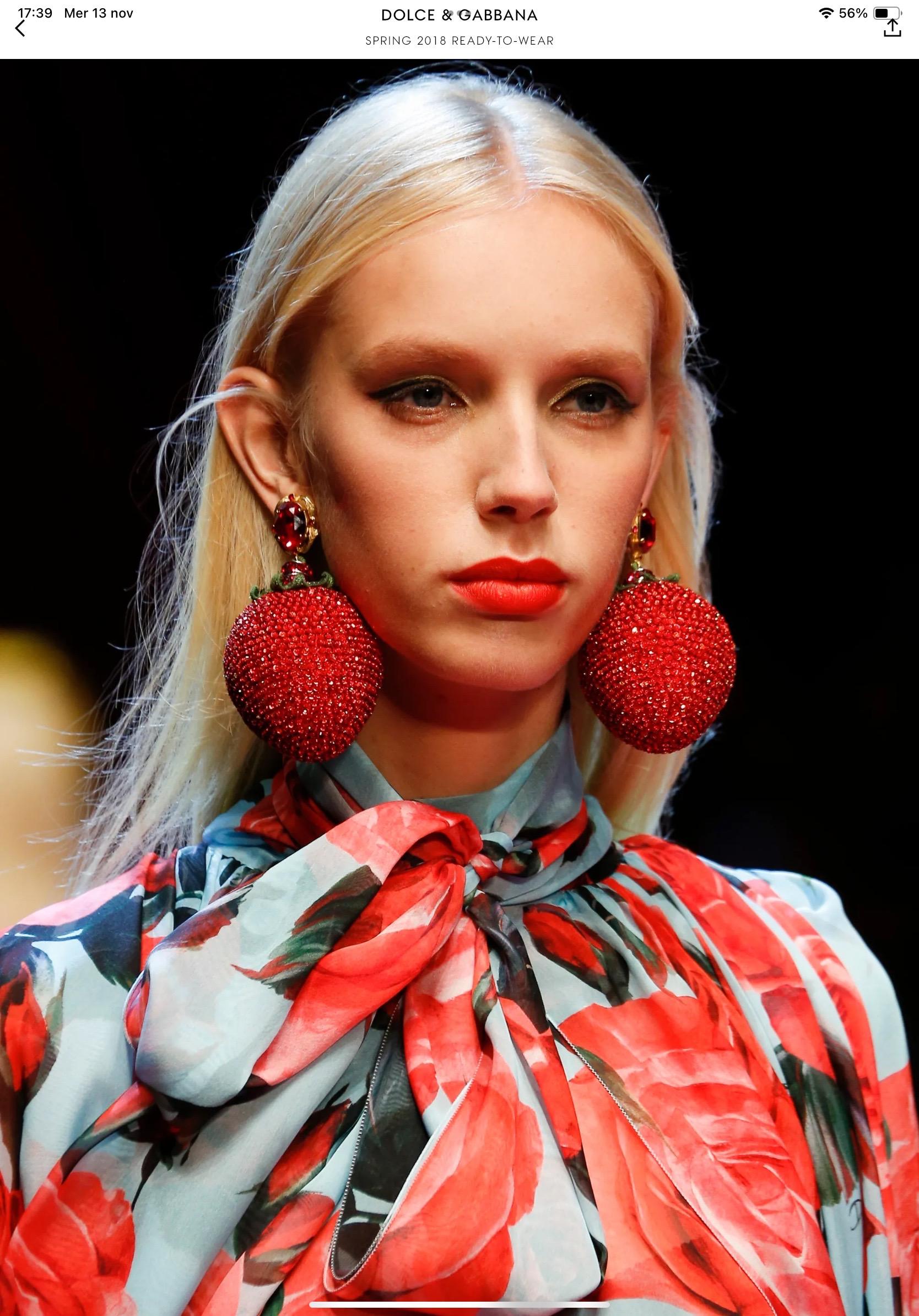 Dolce & Gabbana F/S 2018 Jumpsuit mit Blumenmuster im Angebot 3