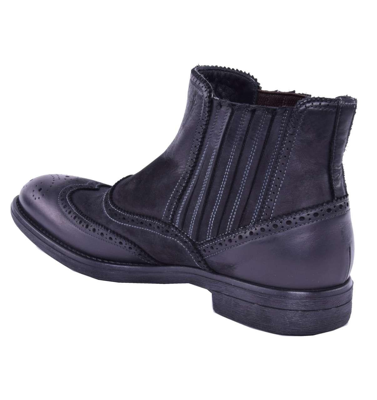 Dolce & Gabbana - Suede Boots Black In Excellent Condition For Sale In Erkrath, DE