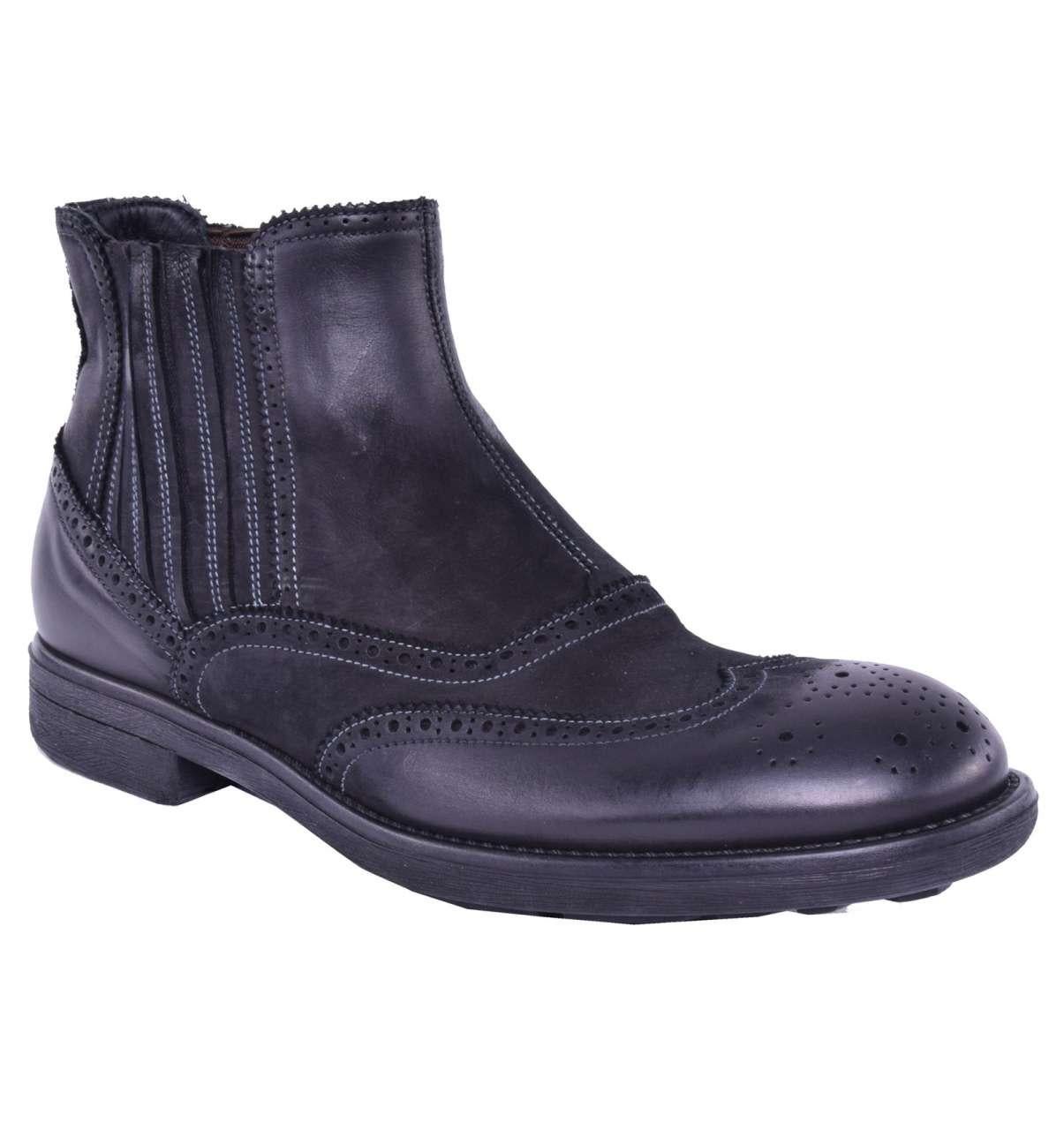 Men's Dolce & Gabbana - Suede Boots Black For Sale