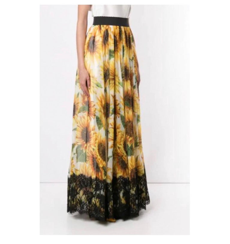 Brown Dolce & Gabbana sunflower printed multicolour silk long women skirt  For Sale