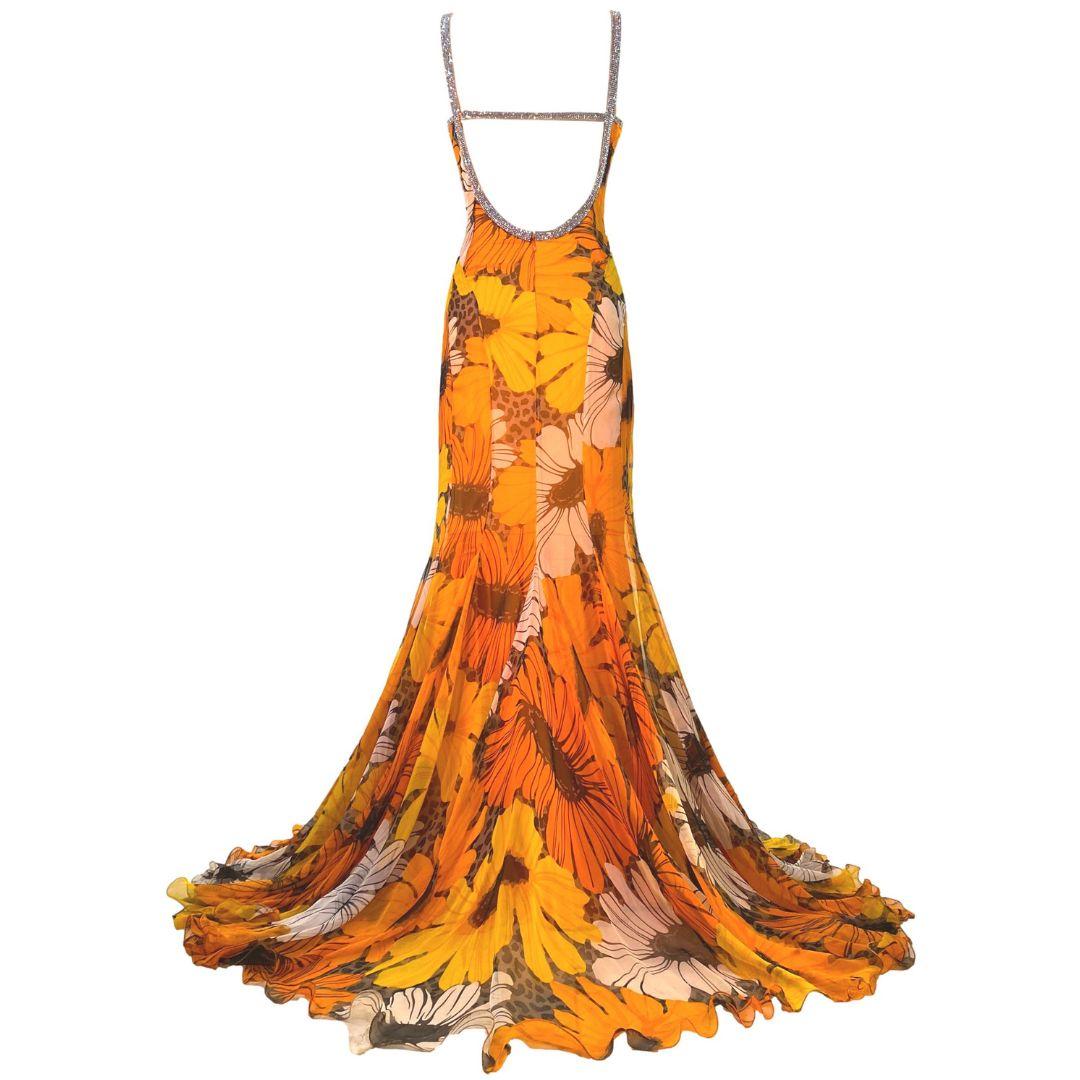 Dolce & Gabbana Swarovski Crystal Embellished Sunflower Evening Gown Size 40IT In Good Condition For Sale In Saint Petersburg, FL