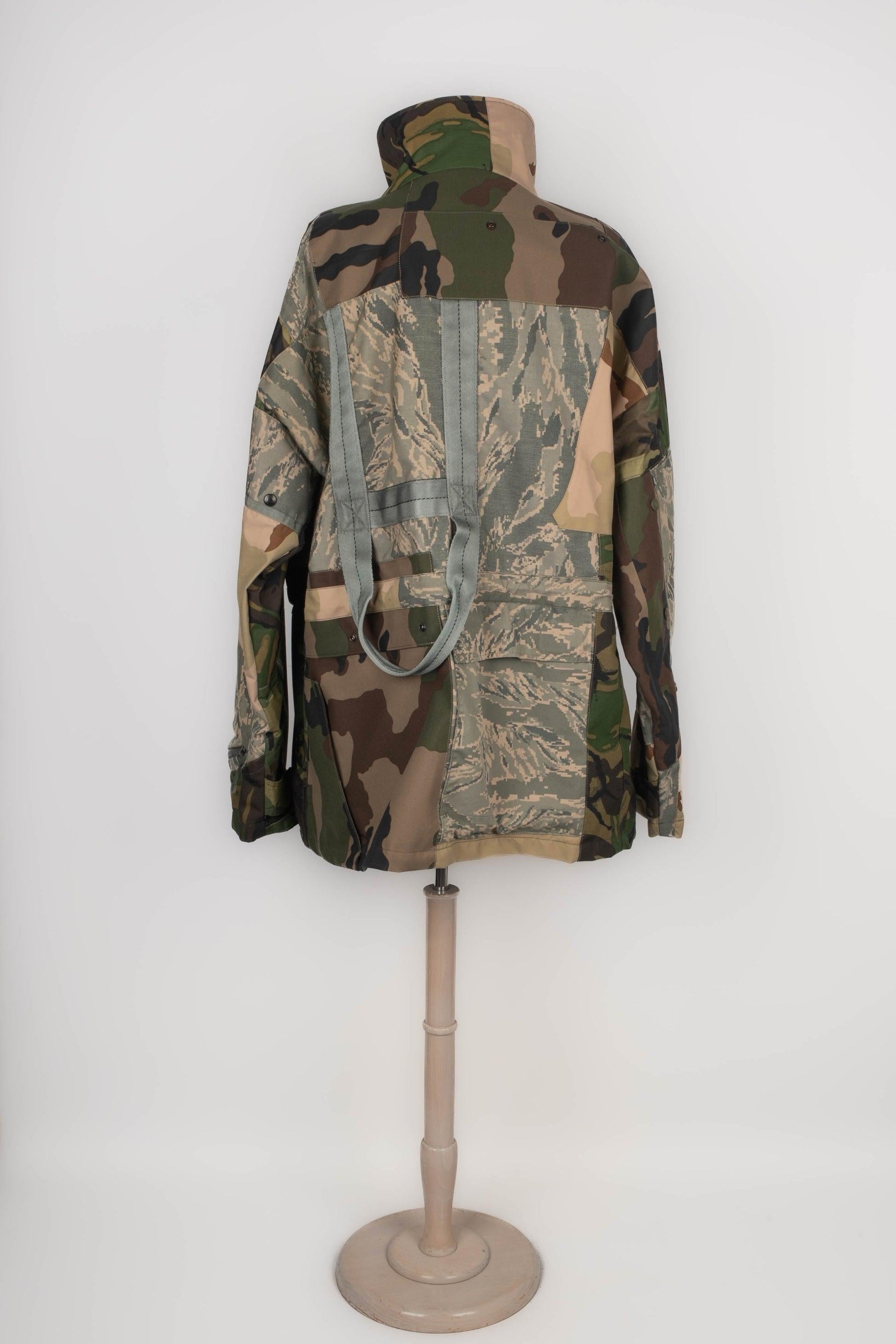 Gris Dolce & Gabbana Parka pour hommes à trois camouflages en vente