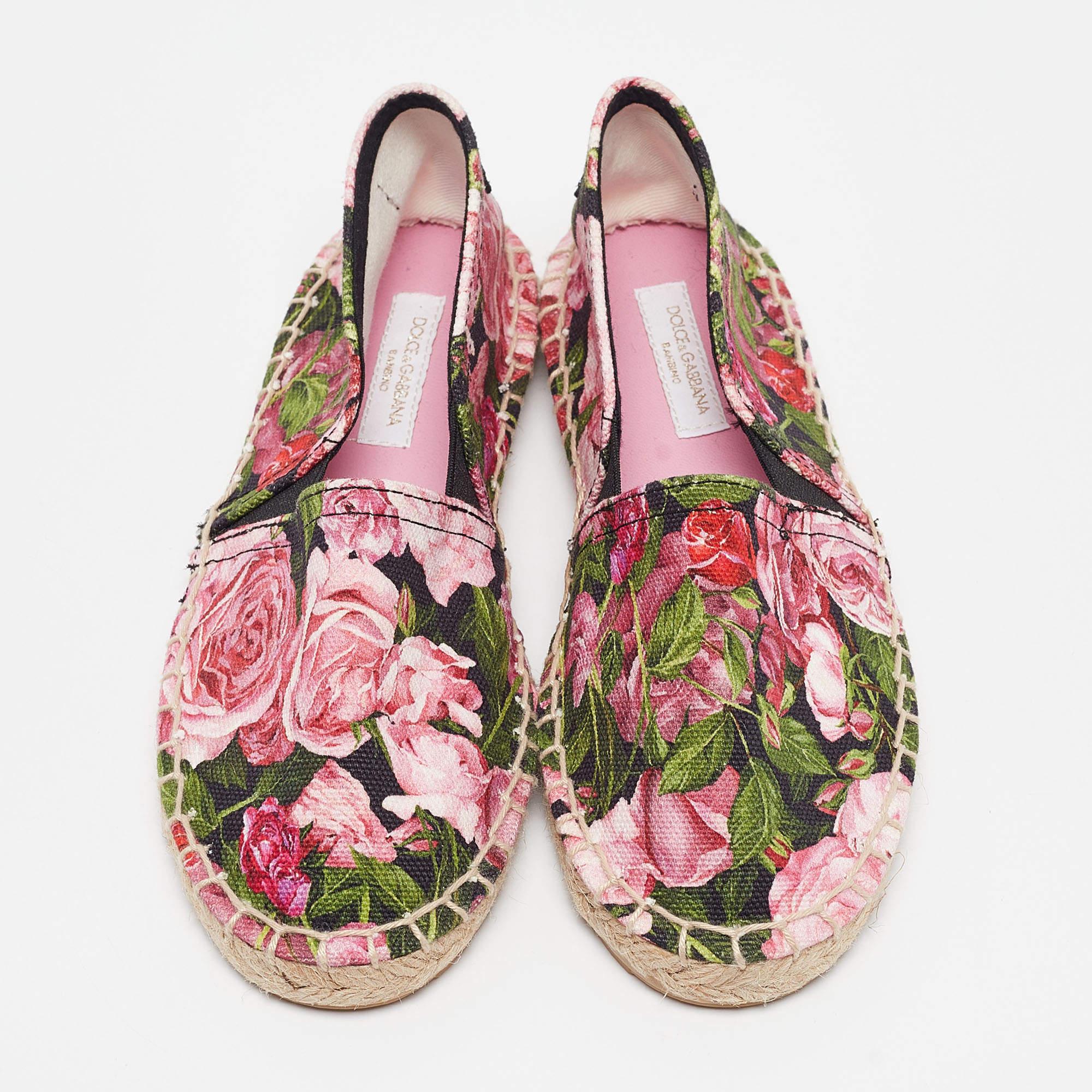 Dolce & Gabbana Espadrille-Flats aus Segeltuch mit dreifarbigem Blumendruck und Espadrille-Druck, Größe 31 (Kids) (Braun) im Angebot