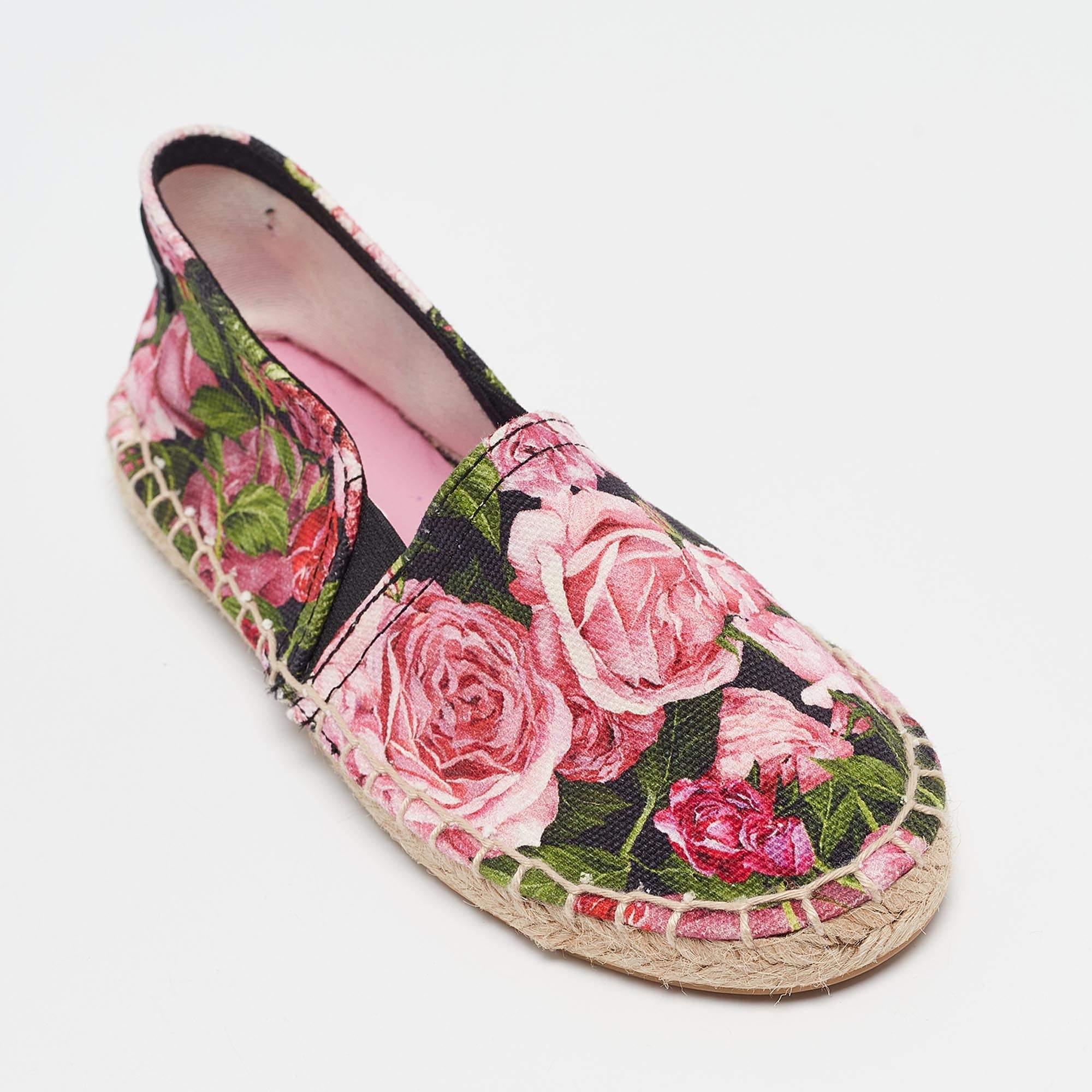 Dolce & Gabbana Espadrille-Flats aus Segeltuch mit dreifarbigem Blumendruck und Espadrille-Druck, Größe 31 (Kids) im Angebot 2