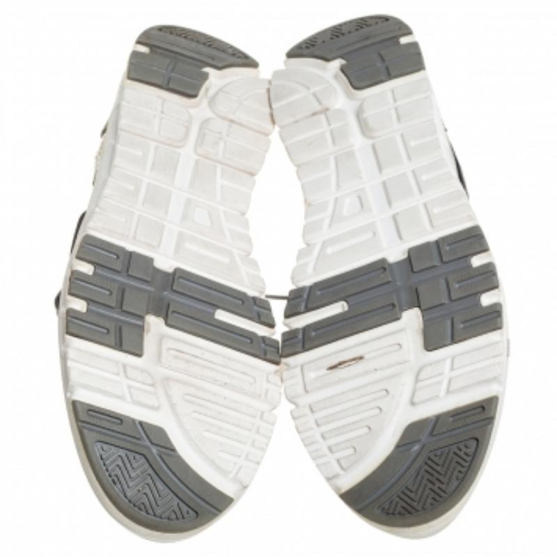 Dolce & Gabbana Tricolor Lace And Leather Low Top Sneakers Size 42 In Fair Condition For Sale In Dubai, Al Qouz 2
