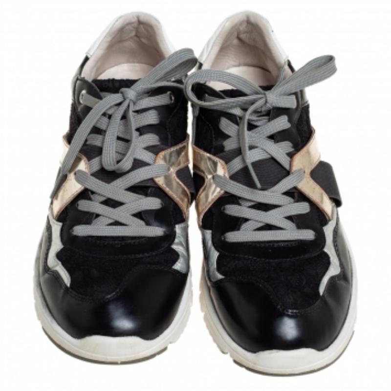 Men's Dolce & Gabbana Tricolor Lace And Leather Low Top Sneakers Size 42 For Sale