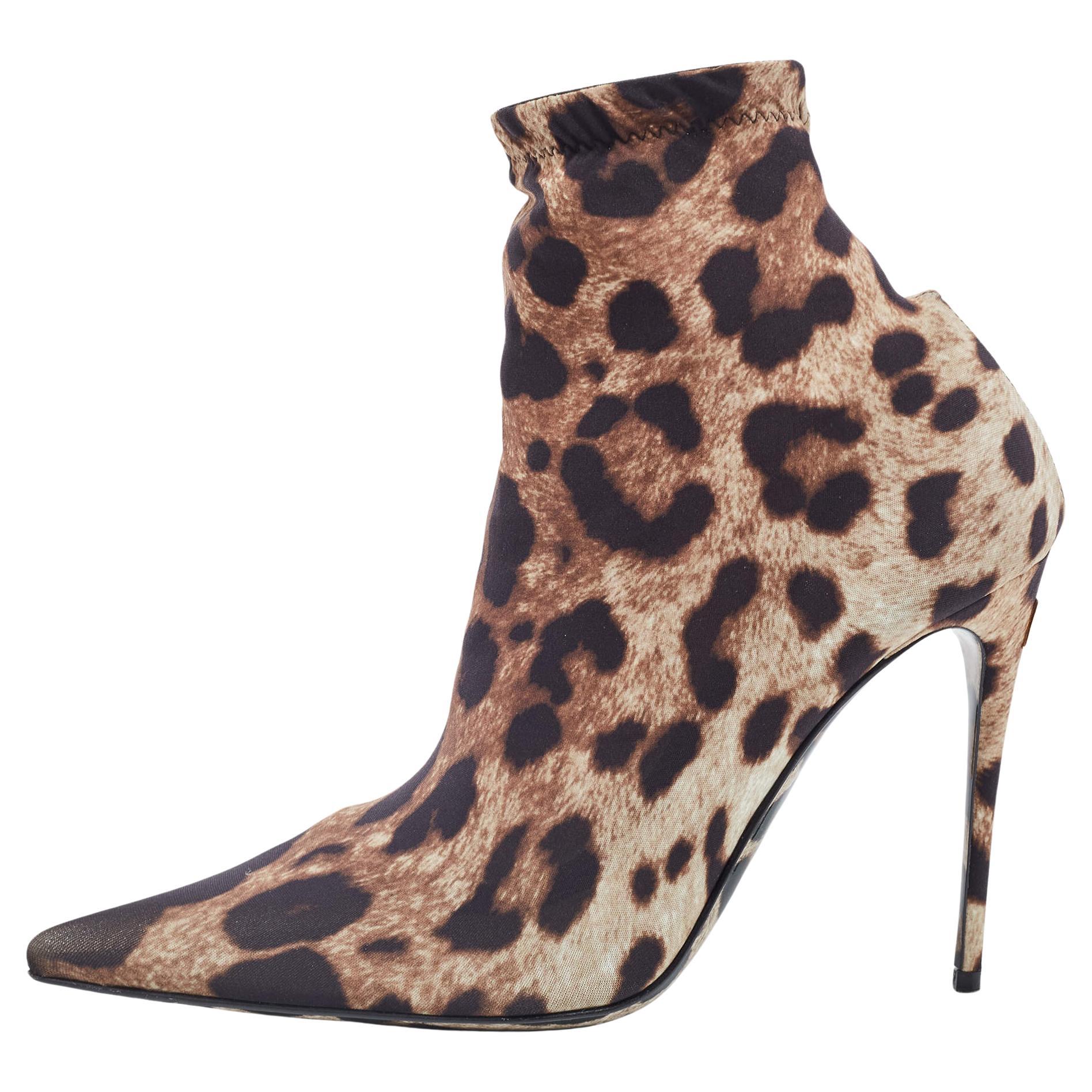 Dolce & Gabbana Tricolor Leopard Print Stretch Stoff Stiefeletten Größe 38 im Angebot