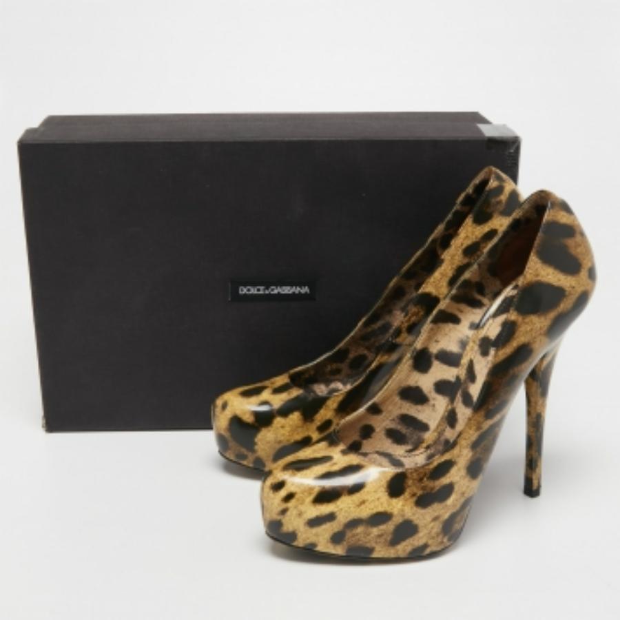 Dolce & Gabbana Bombas de plataforma de lona revestida en dos tonos con estampado de leopardo Talla 39.5 en venta 3
