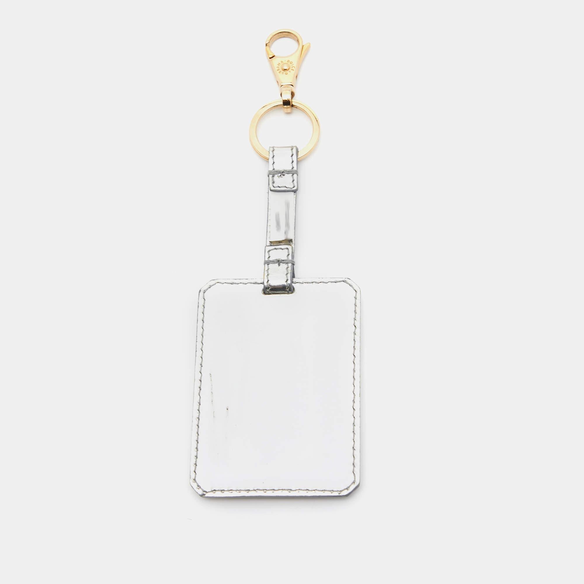Women's Dolce & Gabbana Two Tone Logo Plaque Keyring For Sale