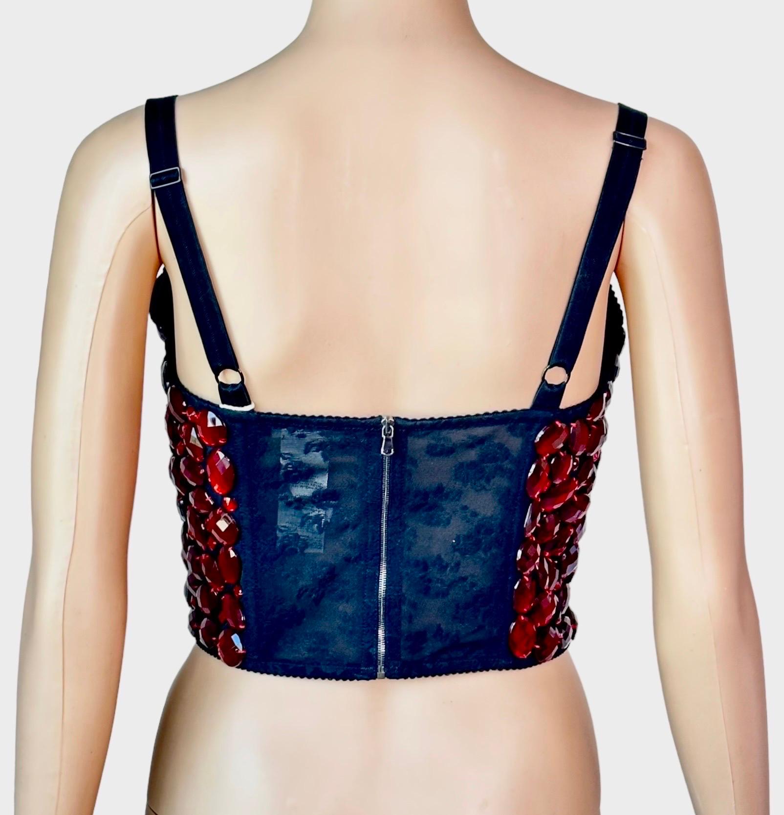 Dolce & Gabbana Unworn Crystal Embellished Beaded Red Bustier Bralette Crop Top In New Condition For Sale In Naples, FL