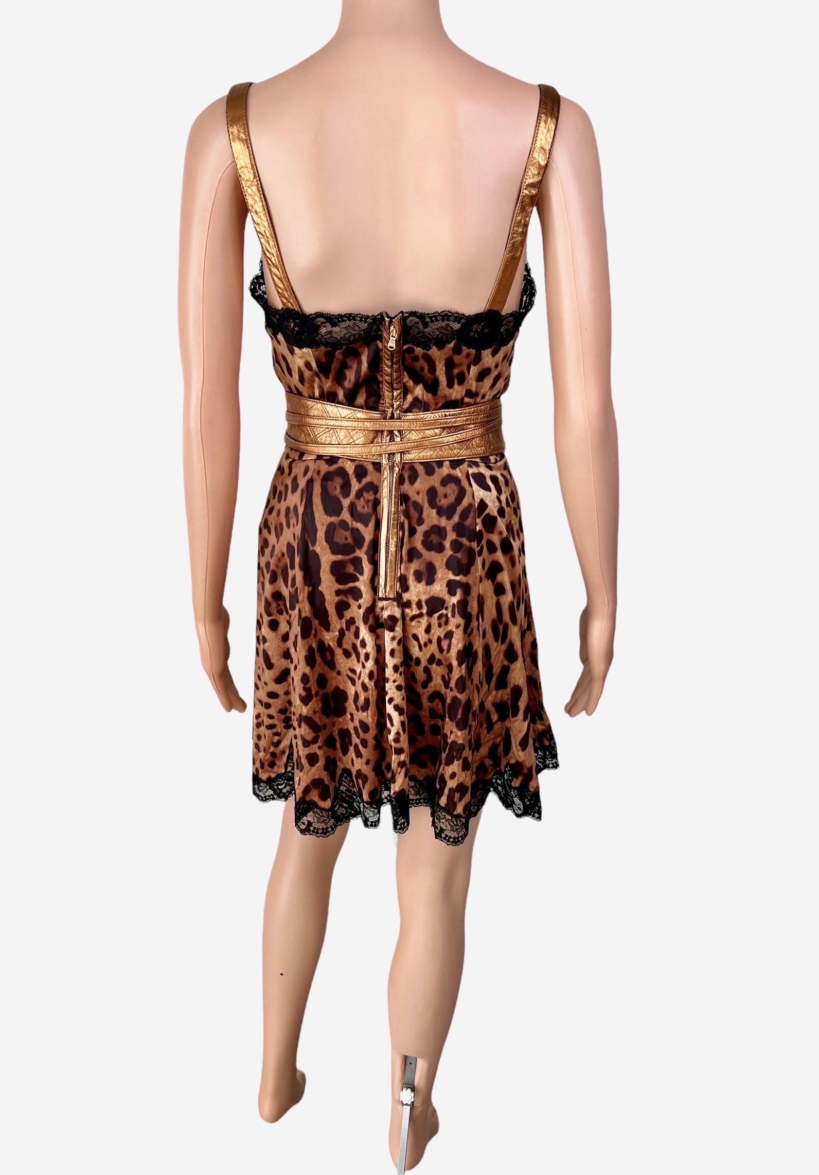 Robe Dolce & Gabbana non portée en dentelle avec ceinture imprimée léopard en vente 1