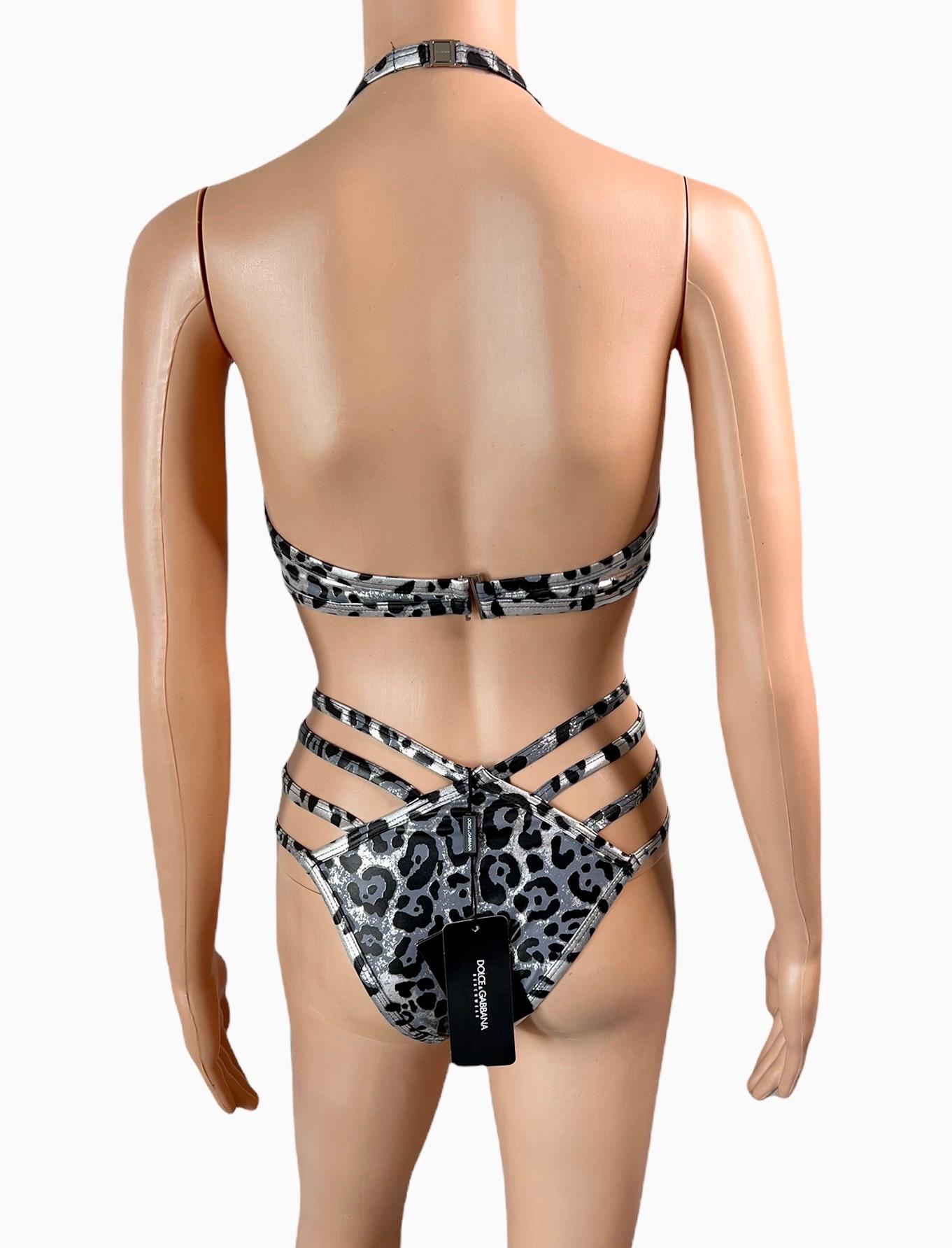 Dolce & Gabbana Ungetragener Logo Cutout Riemchen Bodysuit Monokini Badeanzug Bademode im Zustand „Neu“ im Angebot in Naples, FL