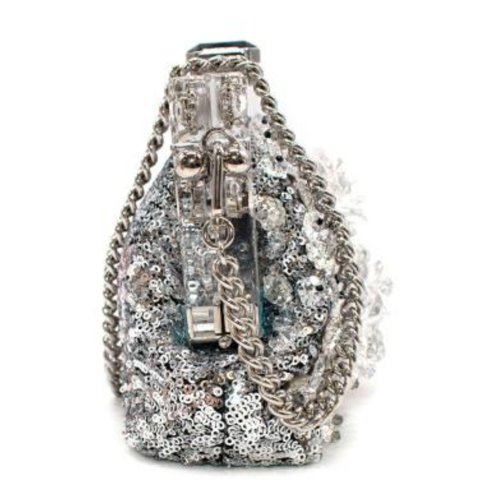 Dolce & Gabbana Vanda small embellished clutch In Excellent Condition For Sale In London, GB