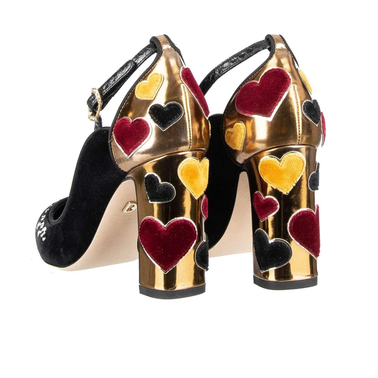 Dolce & Gabbana Velvet Ankle Strap Hearts Pumps VALLY L'Amore Black Gold EUR 36 In Excellent Condition For Sale In Erkrath, DE
