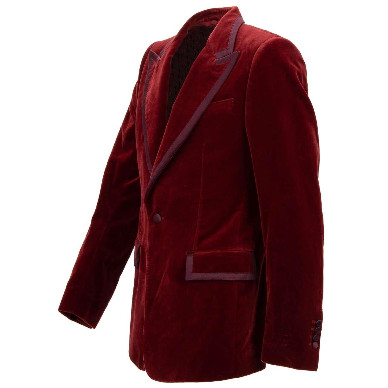 Dolce & Gabbana - Samt-Blazer mit Spitzenrevers in Rot, 48 38 M im Angebot 1