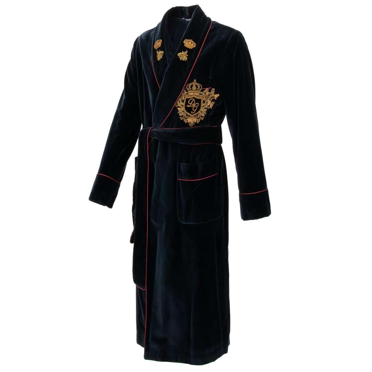 Dolce & Gabbana - Velvet Robe Coat with Bee and Crown Embroidery Blue Red 48 For Sale 3