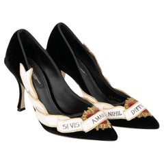 Dolce & Gabbana Velvet Sacred Heart Amanti Embroidered Pumps LORI Black EUR 35.5