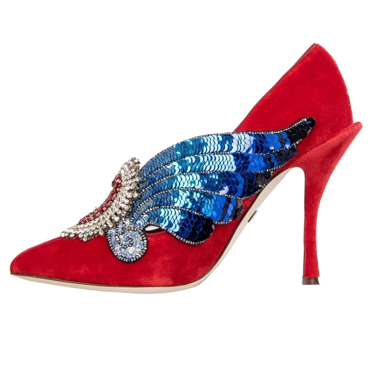 Dolce & Gabbana Velvet Sacred Heart Wings Embroidered Pumps LORI Red EUR 36 In Excellent Condition For Sale In Erkrath, DE