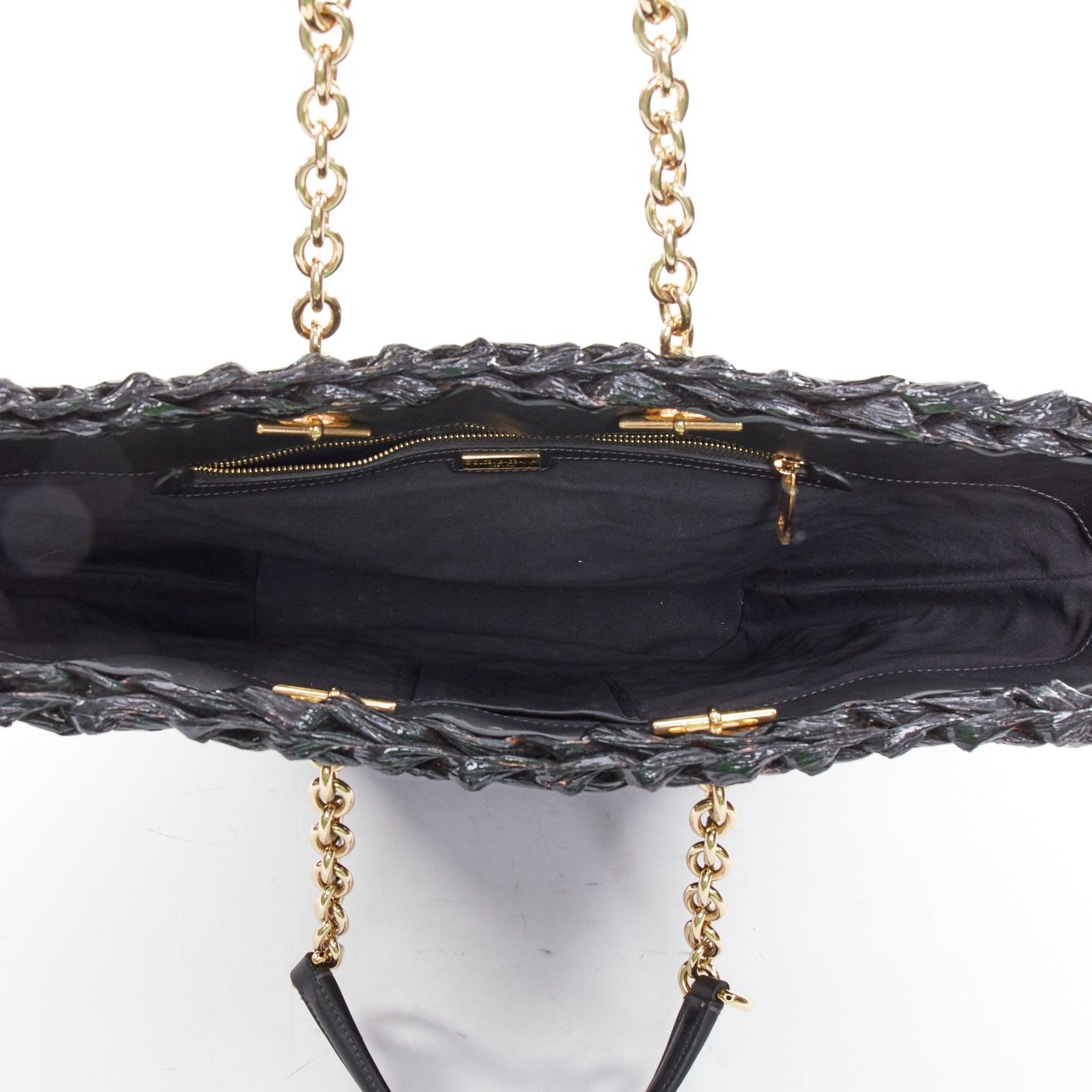 Dolce & Gabbana Vernice Vitello sac fourre-tout en raphia noir laqué et tissé en vente 5