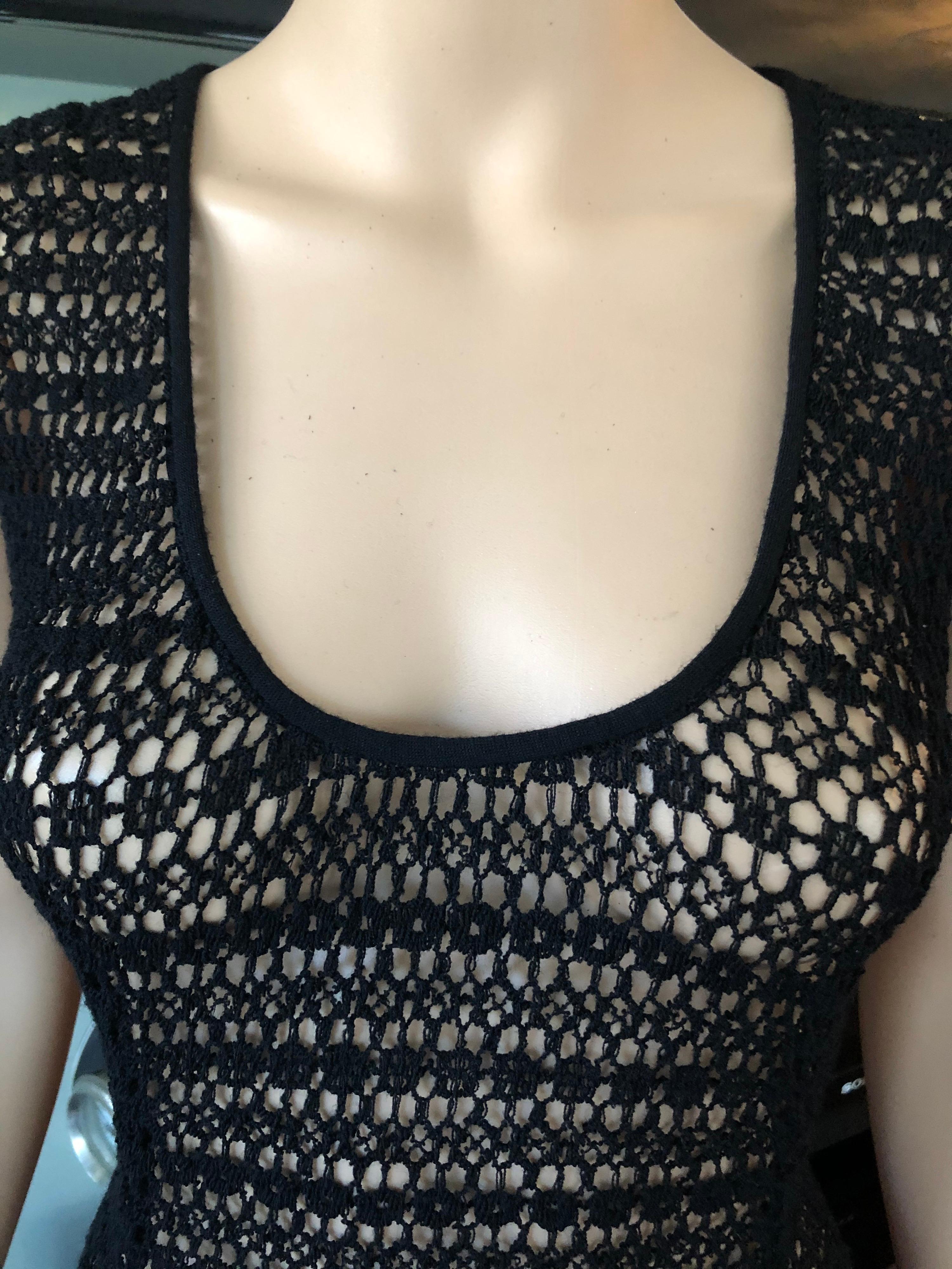 Dolce & Gabbana Maxivestido negro de rejilla de ganchillo de punto abierto vintage de los 90 Negro en venta