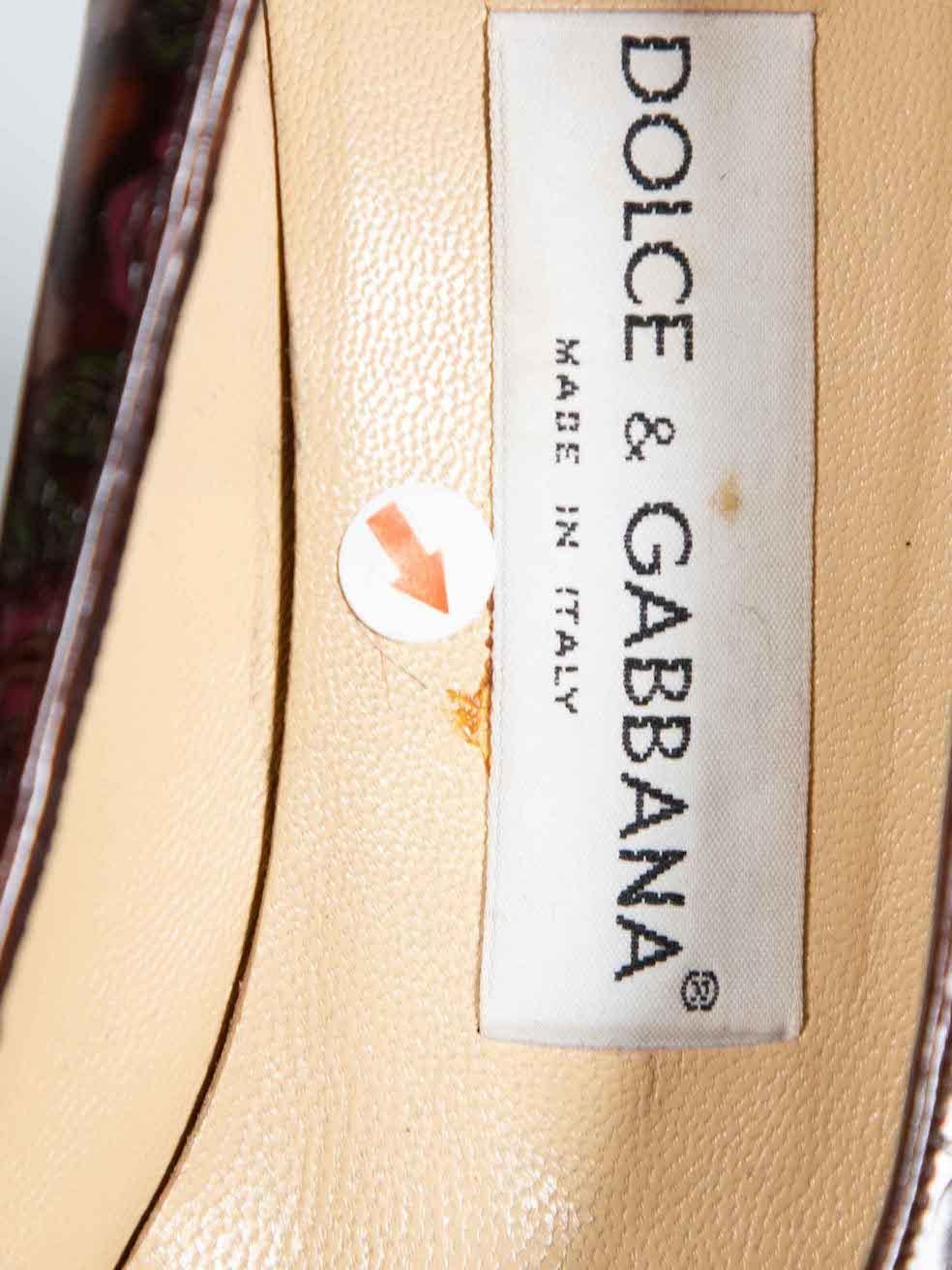 Dolce & Gabbana Vintage Brown Leder Rose Pumps Größe IT 36.5 im Angebot 1