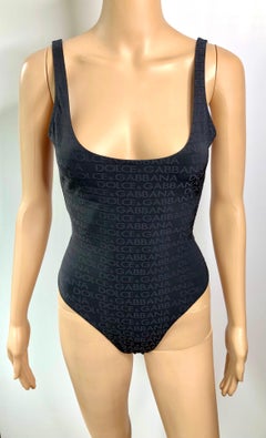 Dolce & Gabbana Vintage c.1990 Logo Monogram Nero Body Swimsuit Costume da bagno