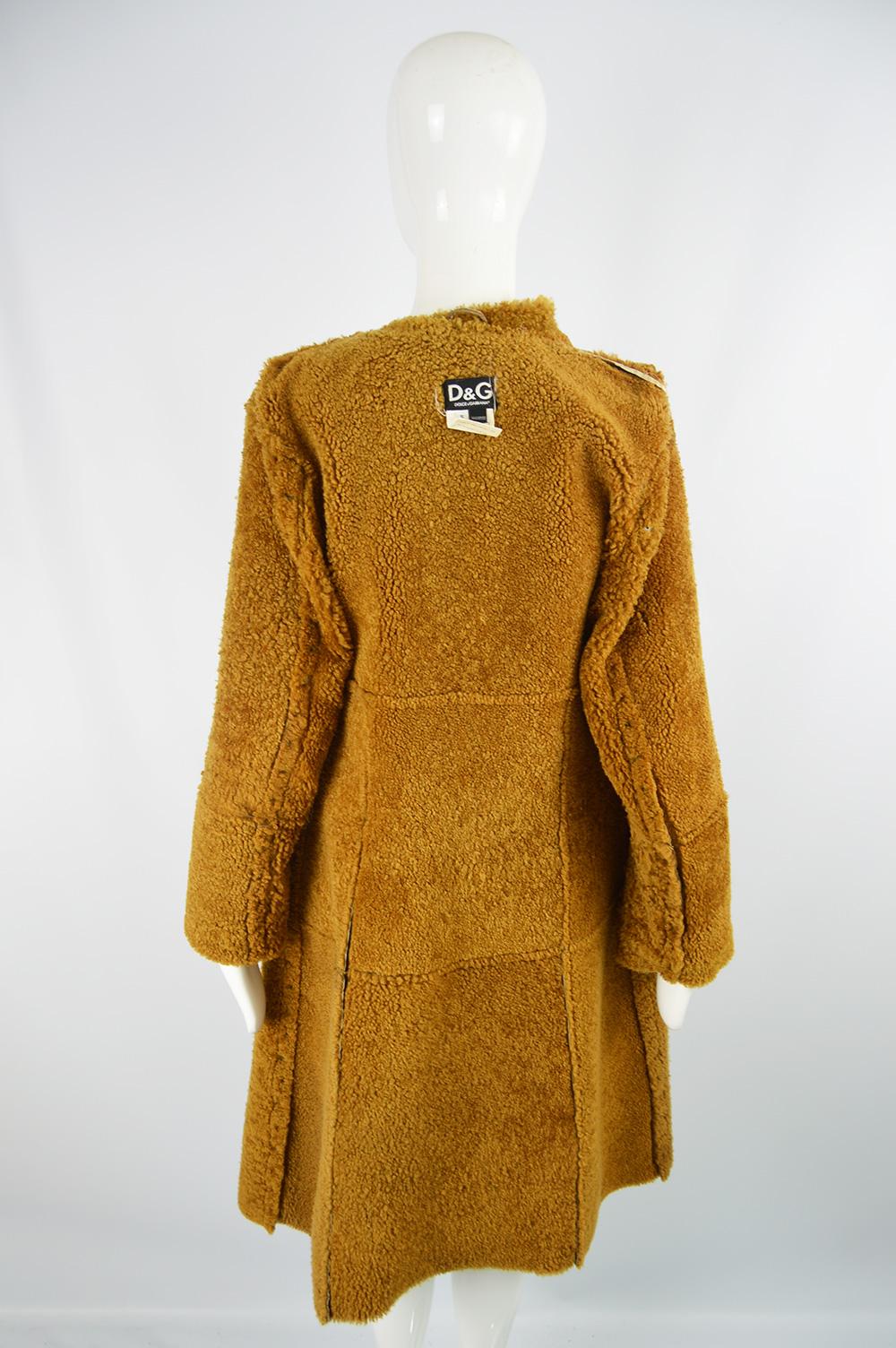 Dolce & Gabbana Vintage D&G Distressed Sheepskin Shearling Coat In Good Condition In Doncaster, South Yorkshire