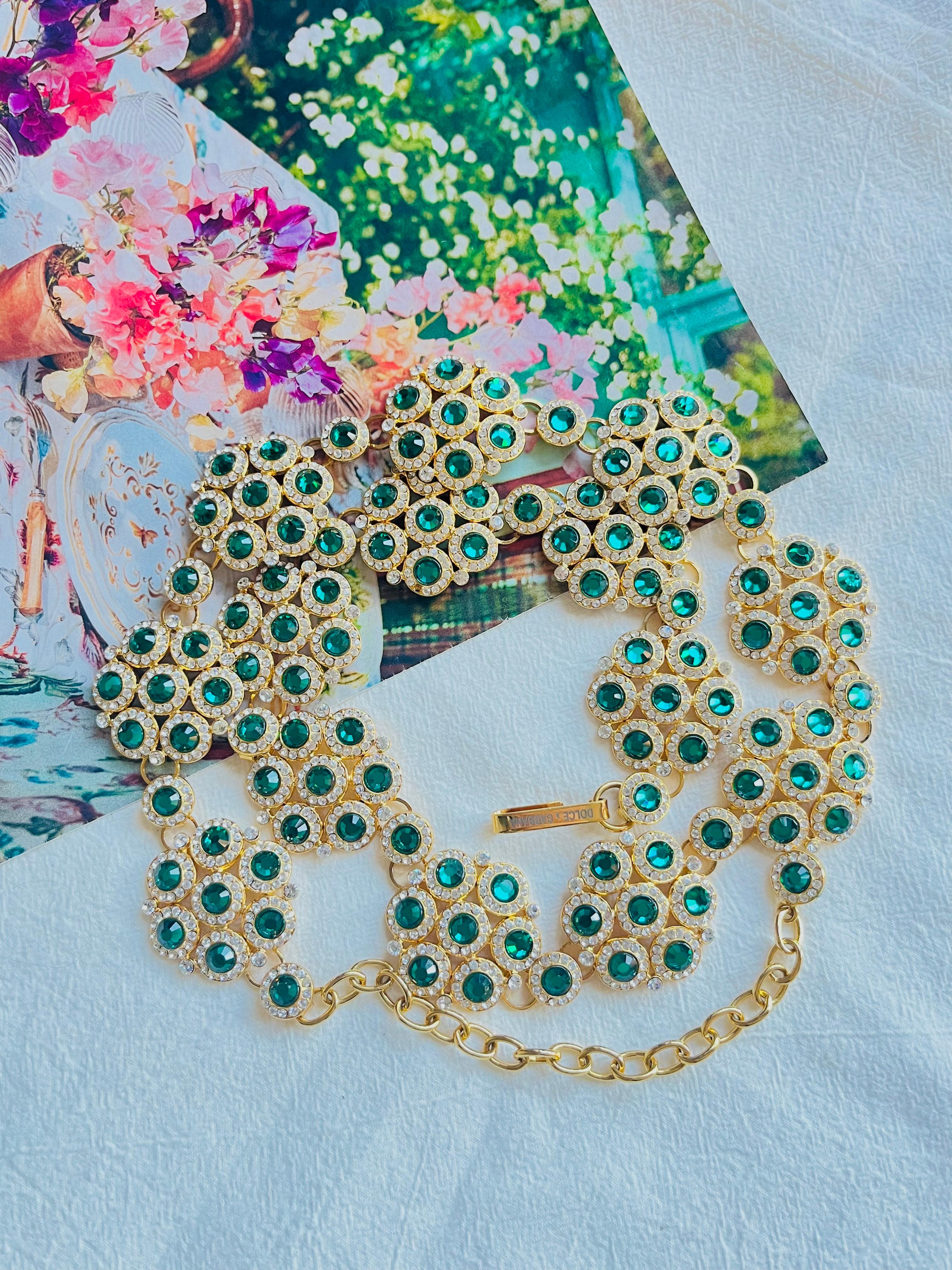 DOLCE & GABBANA Vintage Emerald Green Crystals Floral Interlock Belt Necklace In Excellent Condition In Wokingham, England