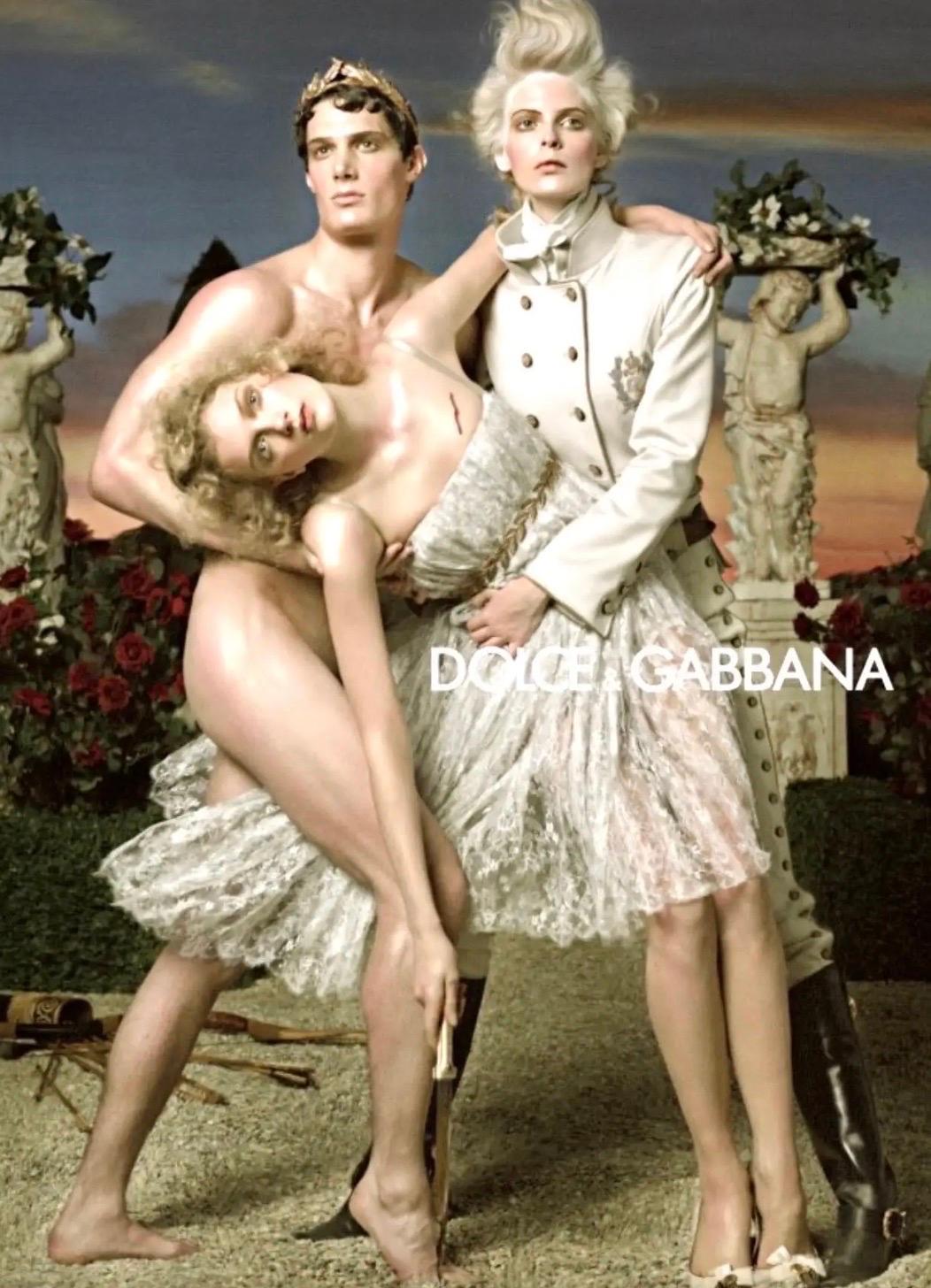 Robe de cocktail Dolce & Gabbana rare et de grande collection, issue de la collection emblématique 