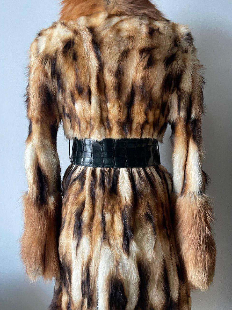 Dolce & Gabbana vintage fur coat For Sale 6