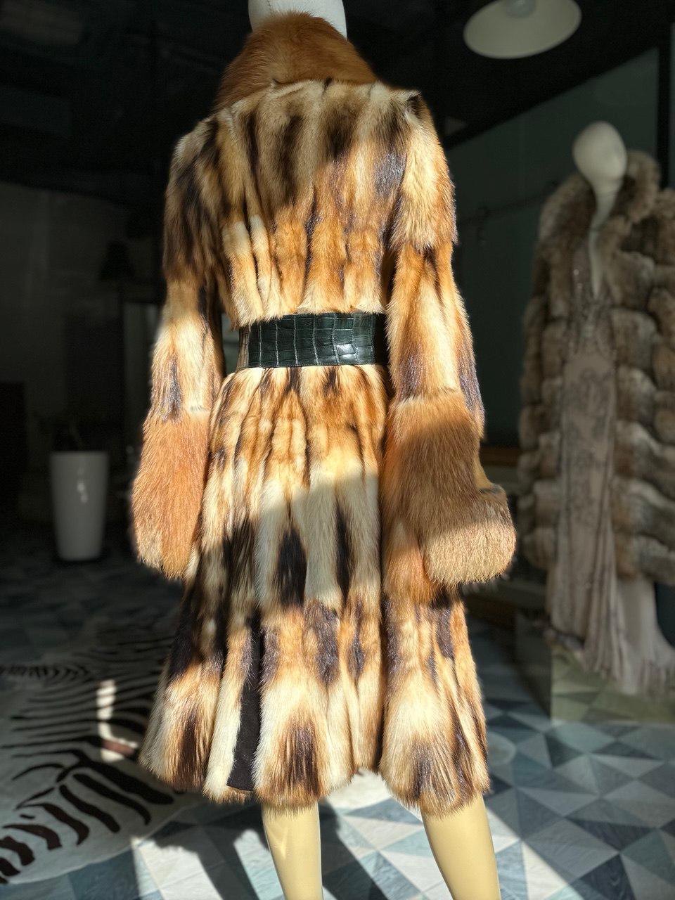 Dolce & Gabbana vintage fur coat For Sale 10