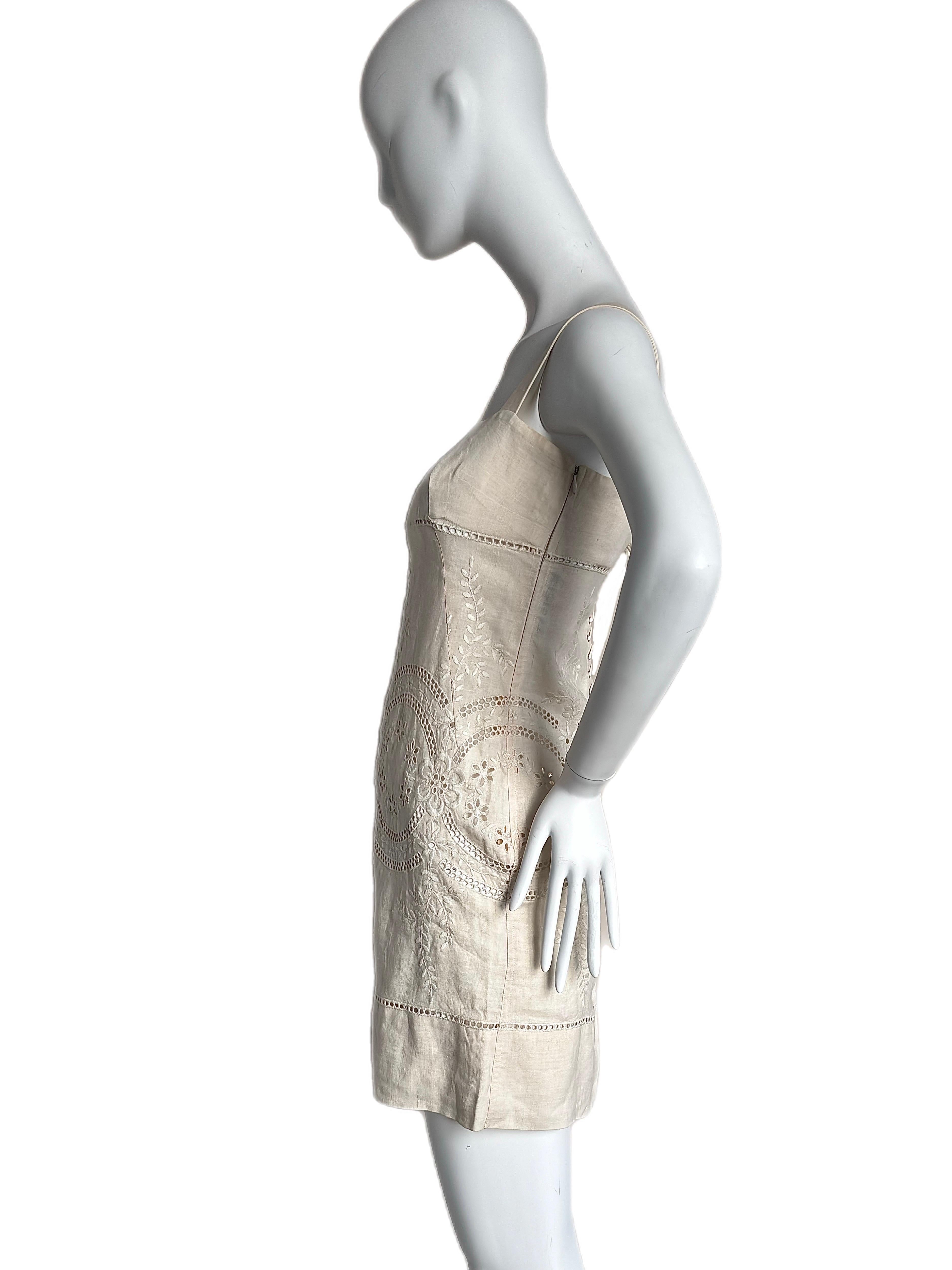 Women's DOLCE & GABBANA Vintage Linen Eyelet Lace-Up Mini Dress Corset Back For Sale