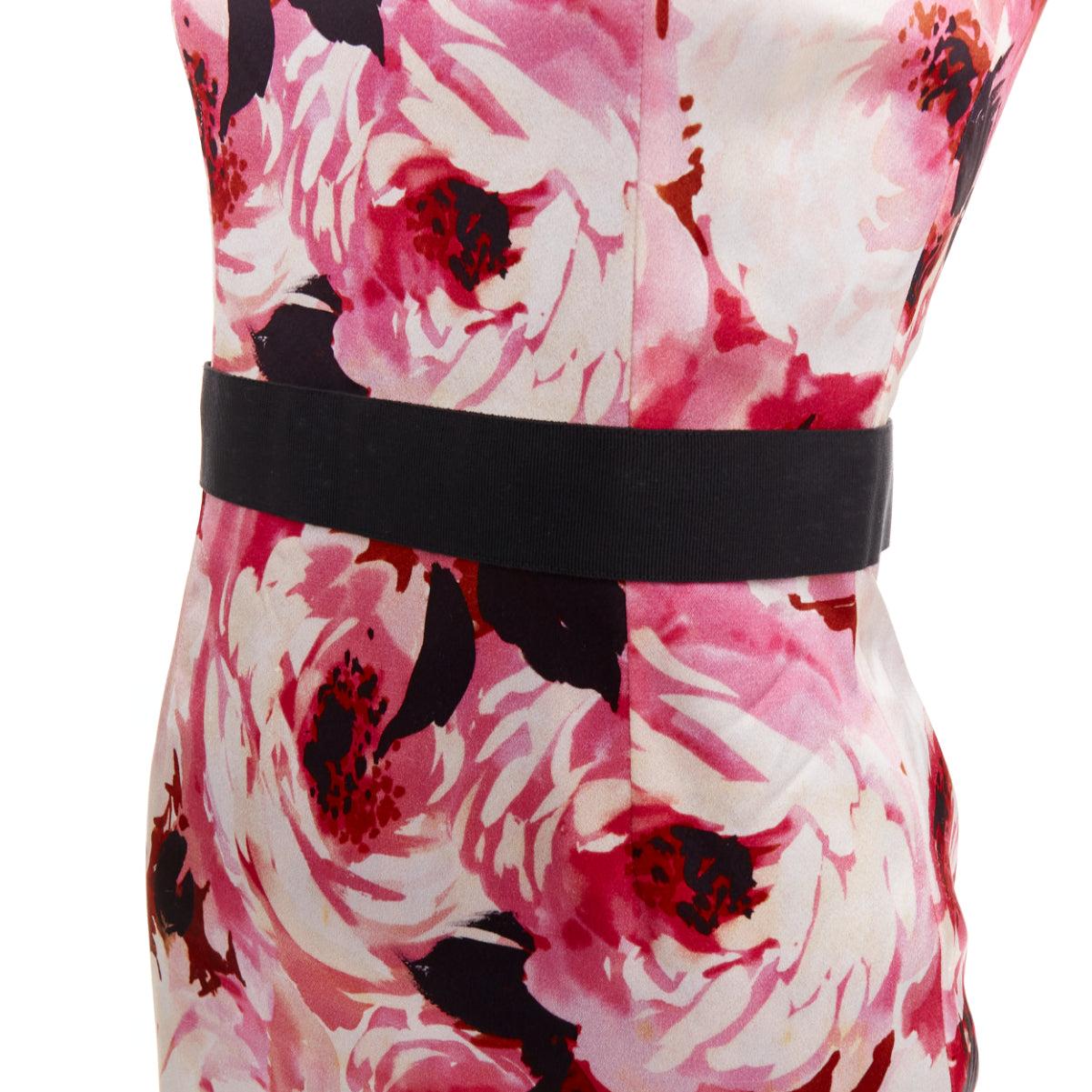 DOLCE GABBANA Vintage pink rose peonies floral black strap mini dress IT40 S
Reference: CC/A00474
Brand: Dolce Gabbana
Designer: Domenico Dolce and Stefano Gabbana
Material: Acetate, Blend
Color: Red, Pink
Pattern: Floral
Closure: Zip
Lining: